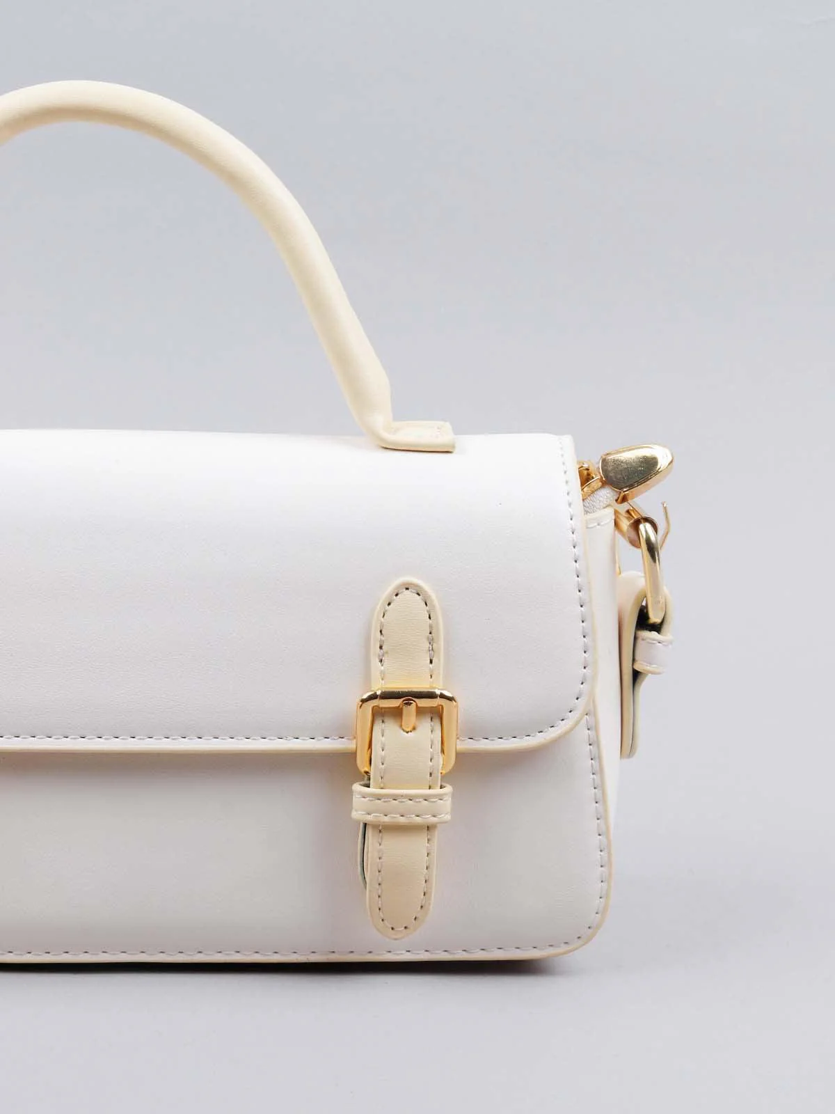 Odette Women Awe-Worthy White Clutch - Image 6
