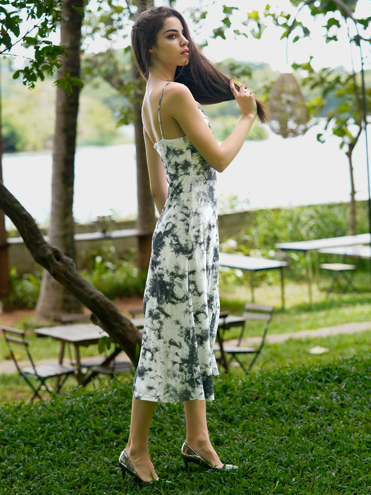 Odette Women Black And White Velvet Printed Lycra Long Bodycon Dress - Image 3