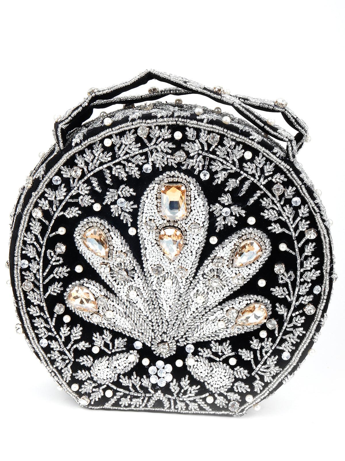 Odette Women Black Exquisite Clutch - Image 3