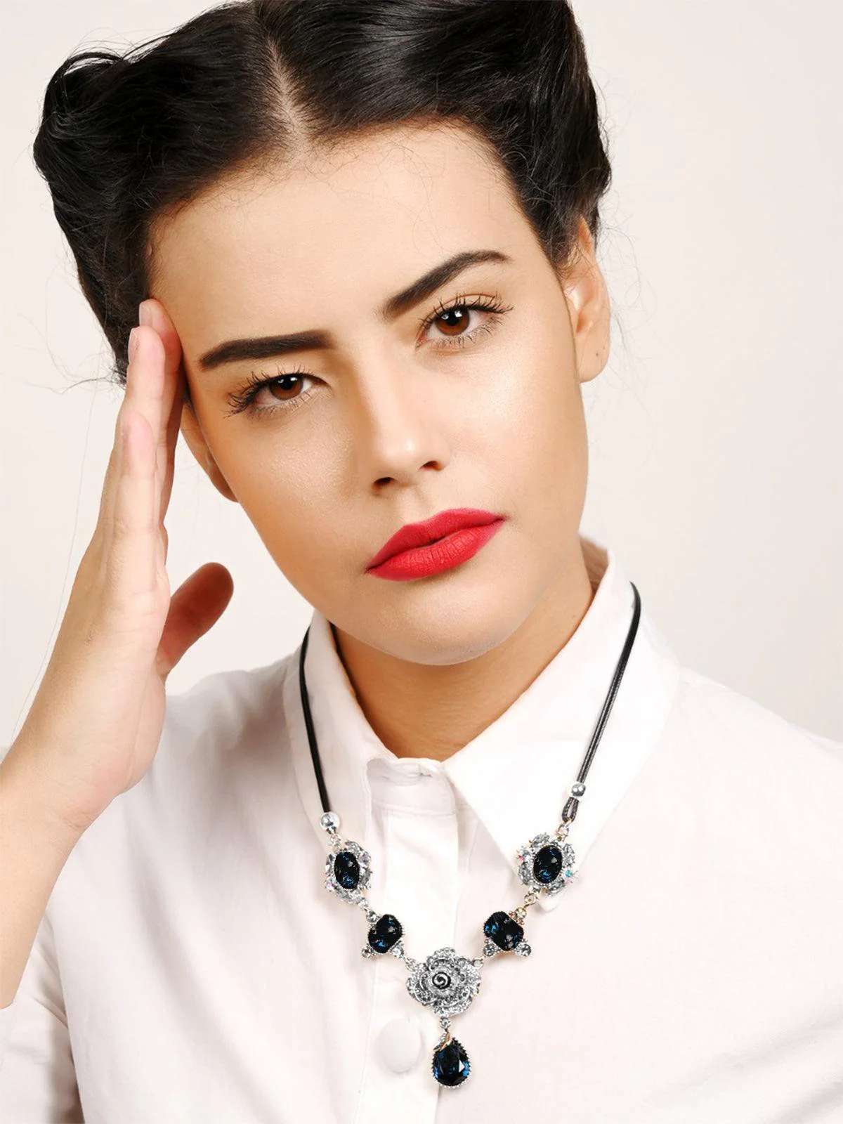 Odette Women Blue Metal Necklace - Image 2