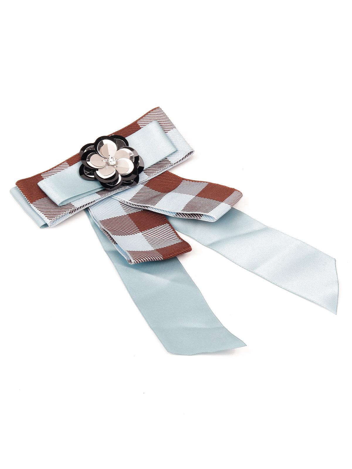 Odette Women Blue Metal Floral Brooch - Image 4