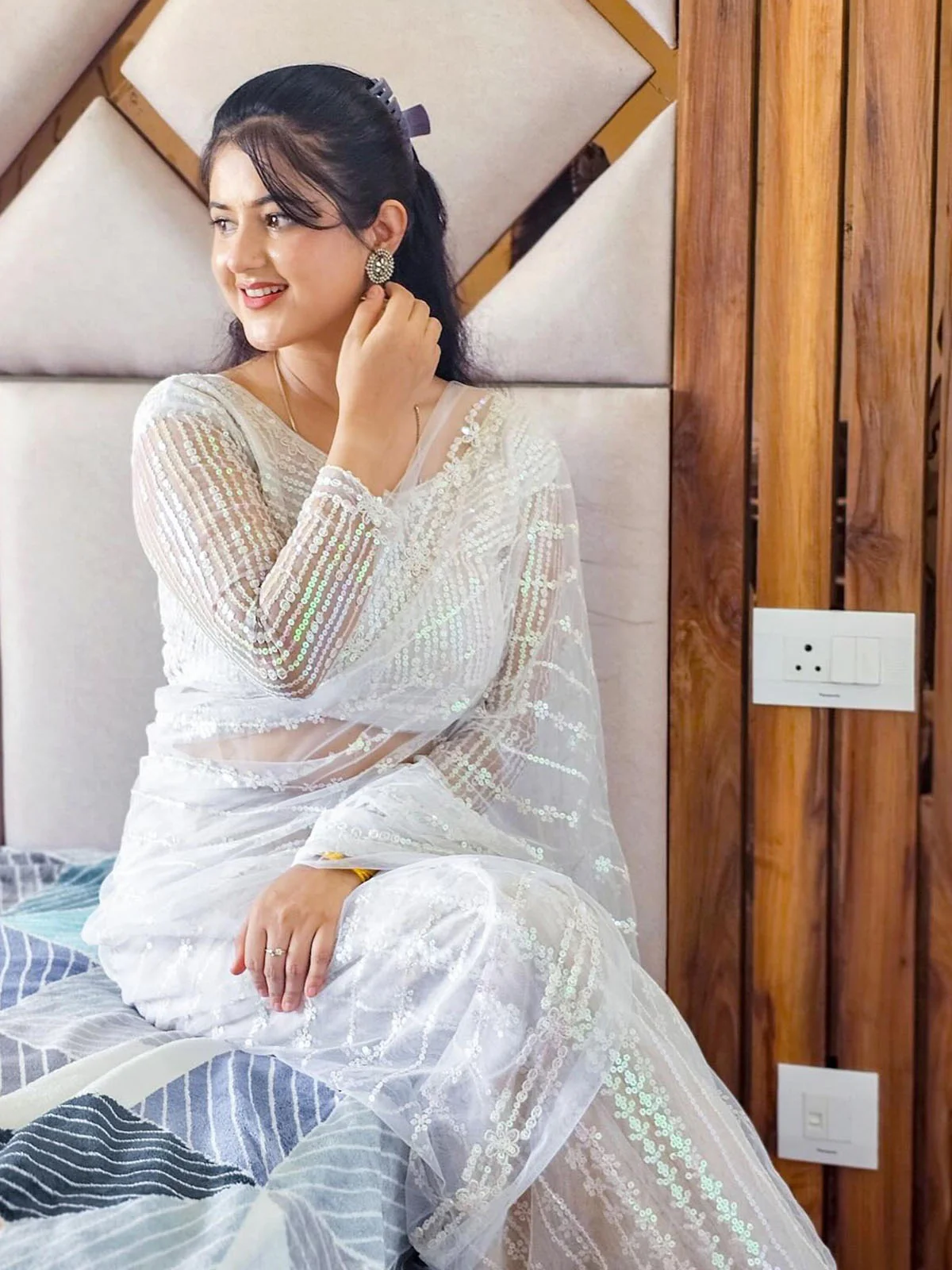 Odette Women Designer White Net Sequins Saree With Unstitched Blouse - Image 2