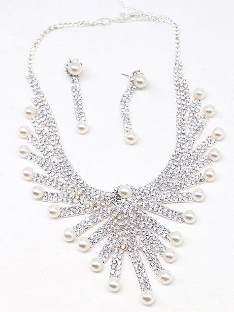 Odette Women Momentous Stone And Pearl Necklace - Image 3