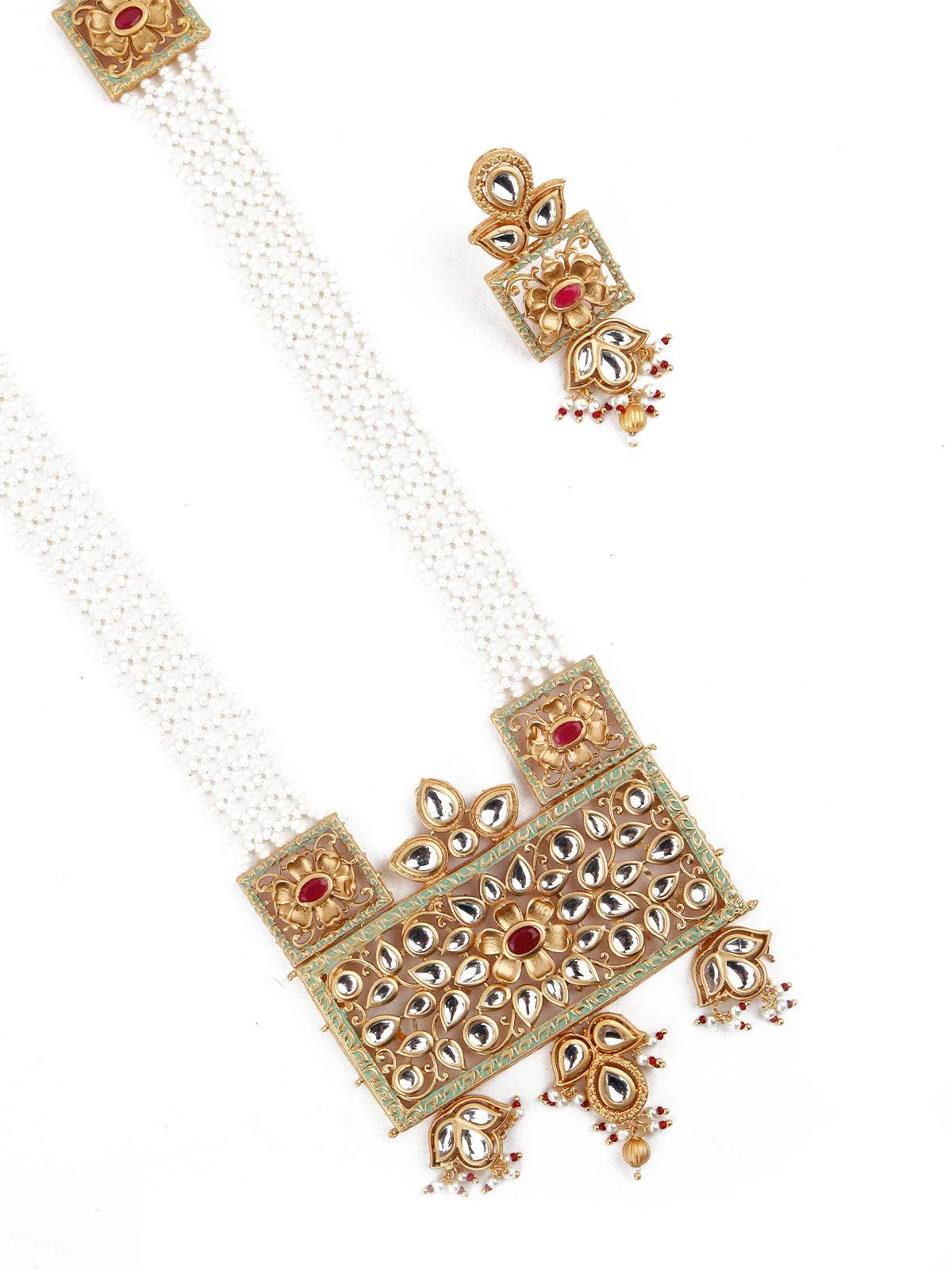 Odette Women Netted Pattern Gold Tone Kundan-Pearl Necklace Set - Image 5