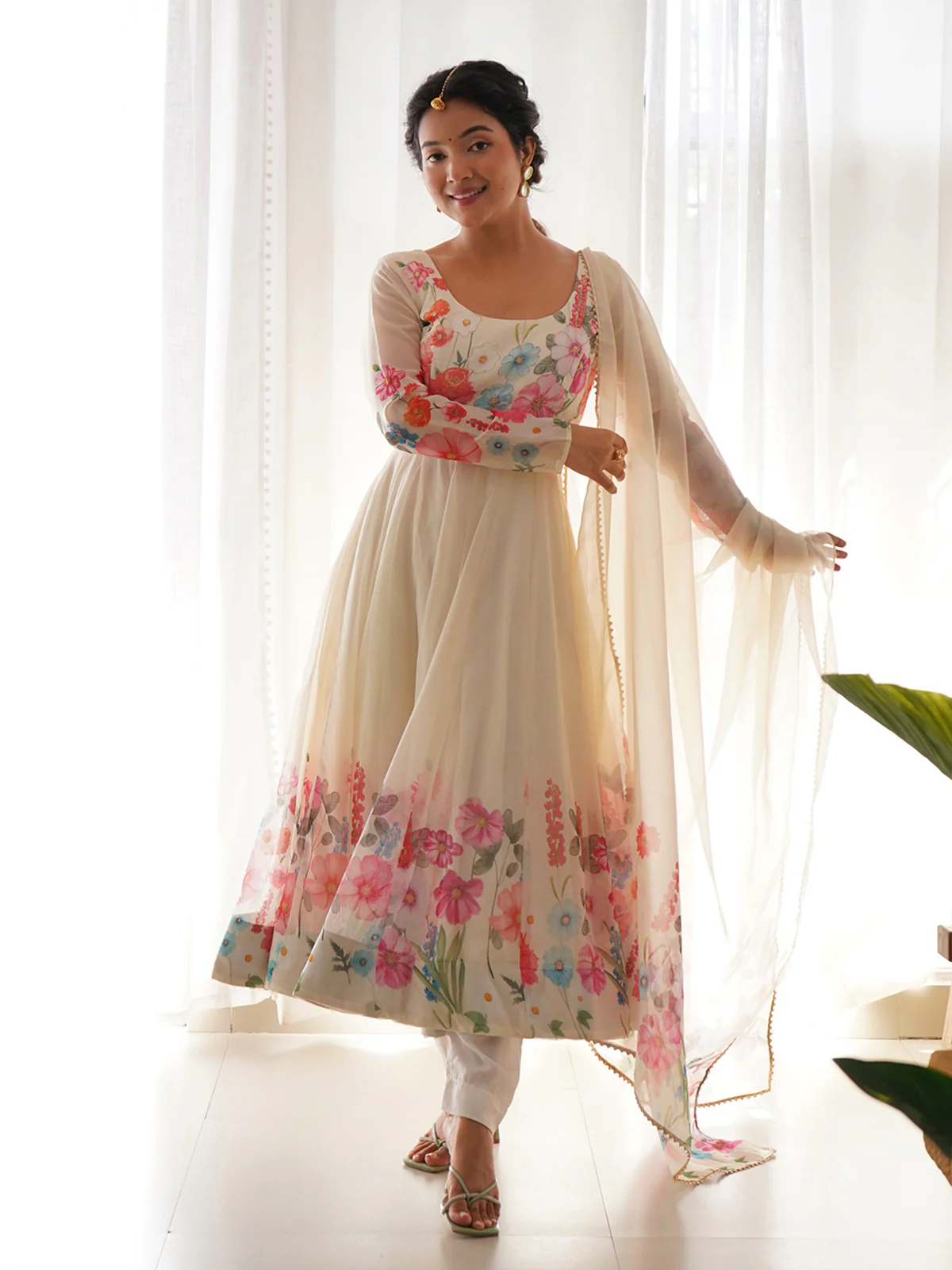 Odette Women Cream Faux Georgette Printed Stitched Kurta Set - Image 2