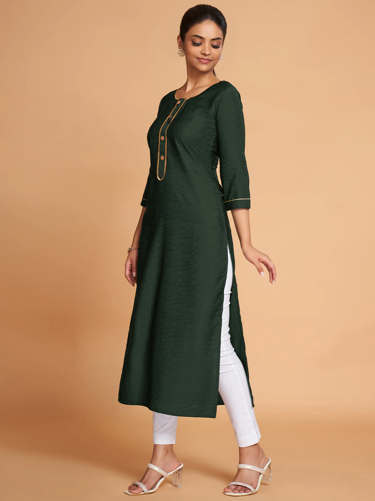 Odette Women Dark Green Silk Blend Straight Cut Stitched Kurta - Image 2