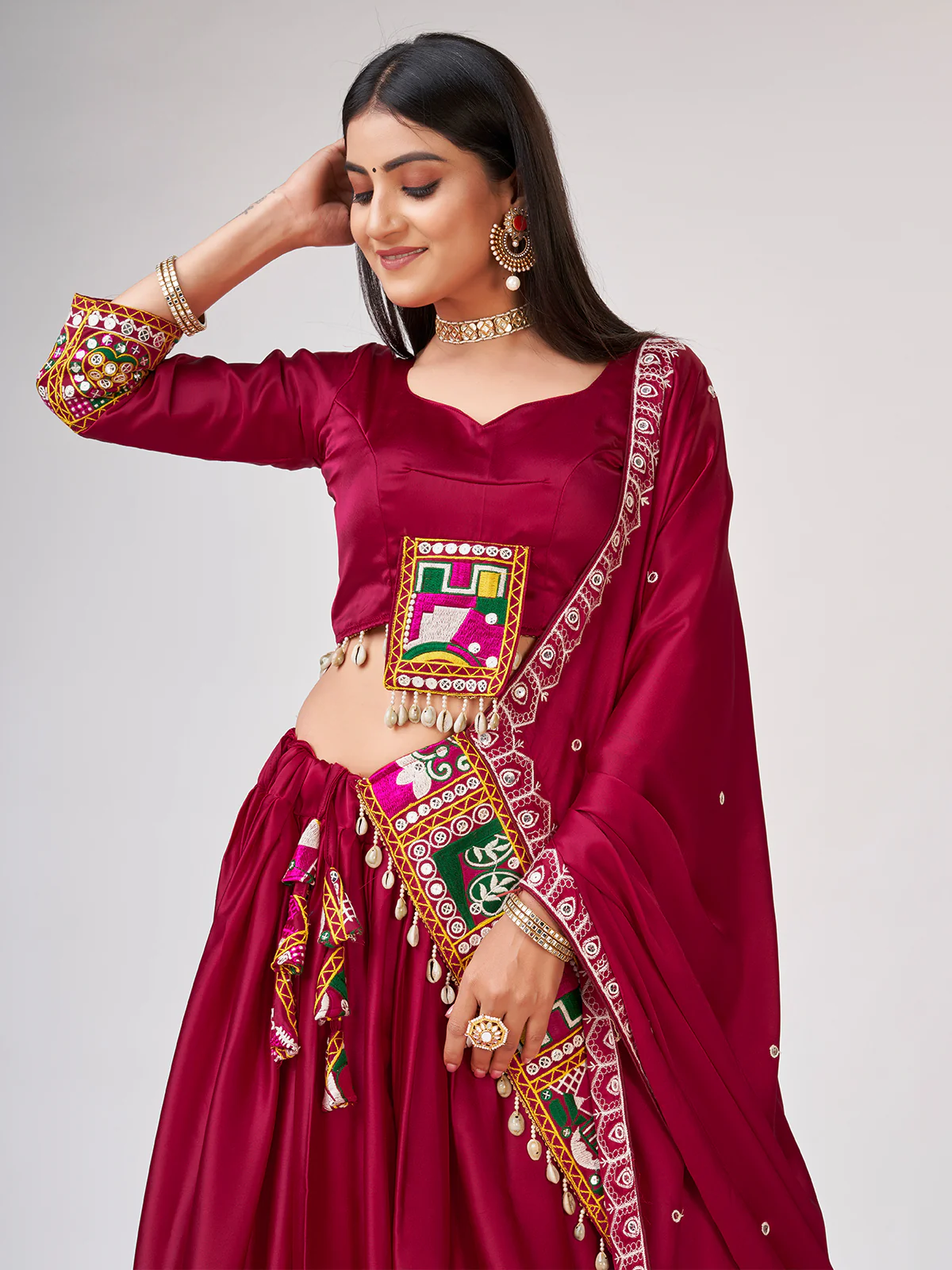 Odette Women Embroidery Pink Satin Silk Semi Stitched Lehenga With Unstitched Blouse - Image 4