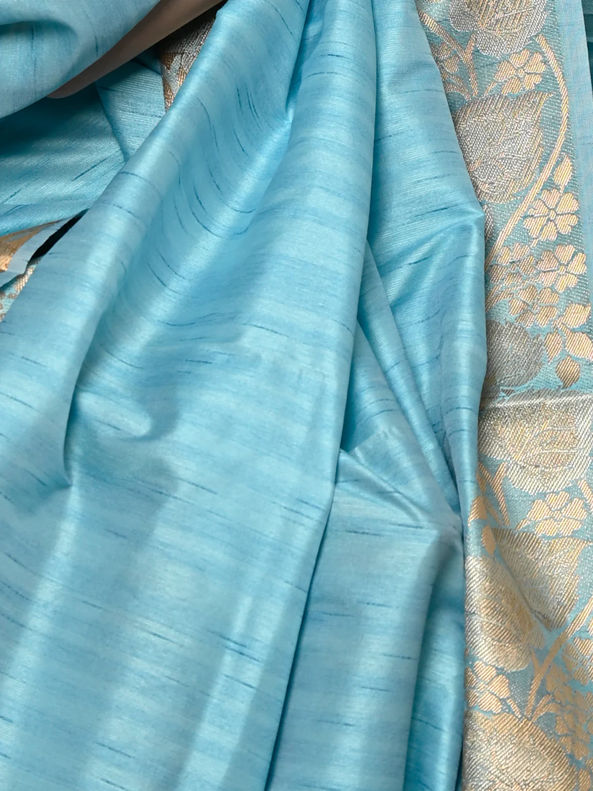 Odette Women Festive Blue Silk Blend Woven Saree With Unstitched Blouse - Image 5