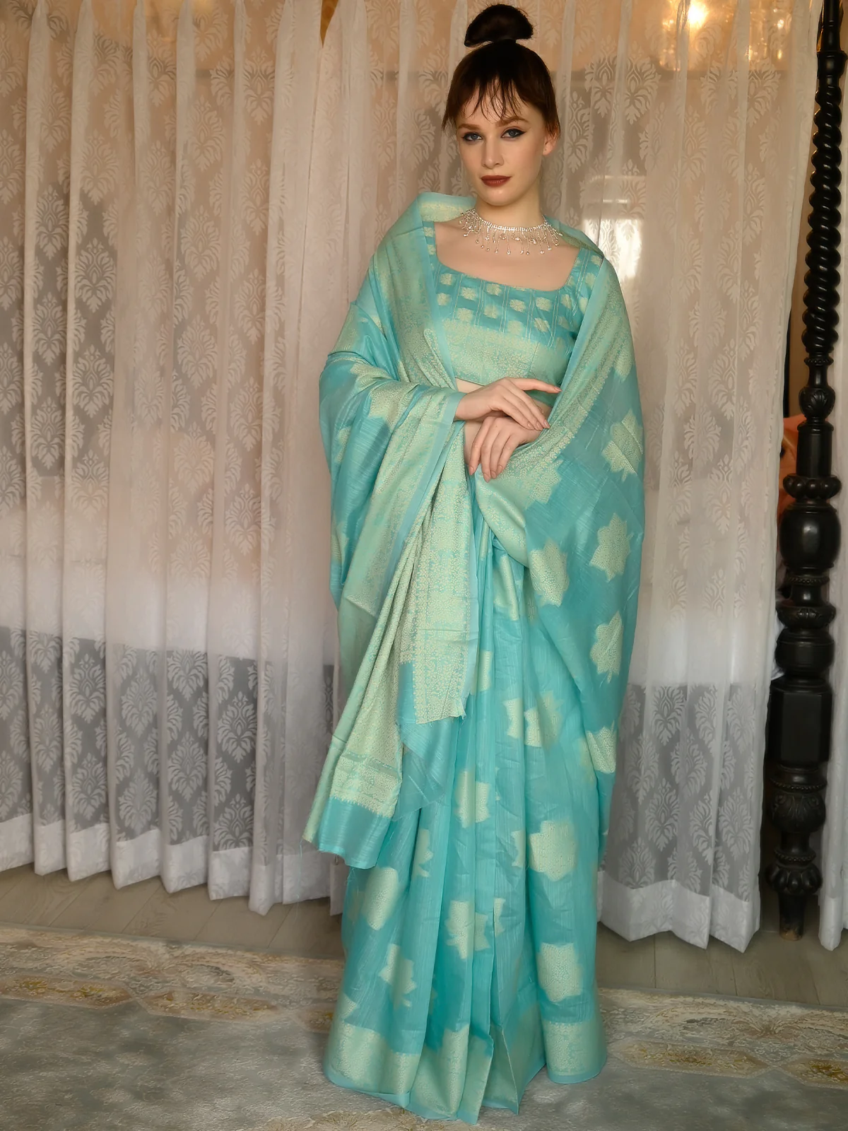 Odette Women Festive Blue Silk Blend Woven Saree With Unstitched Blouse - Image 3