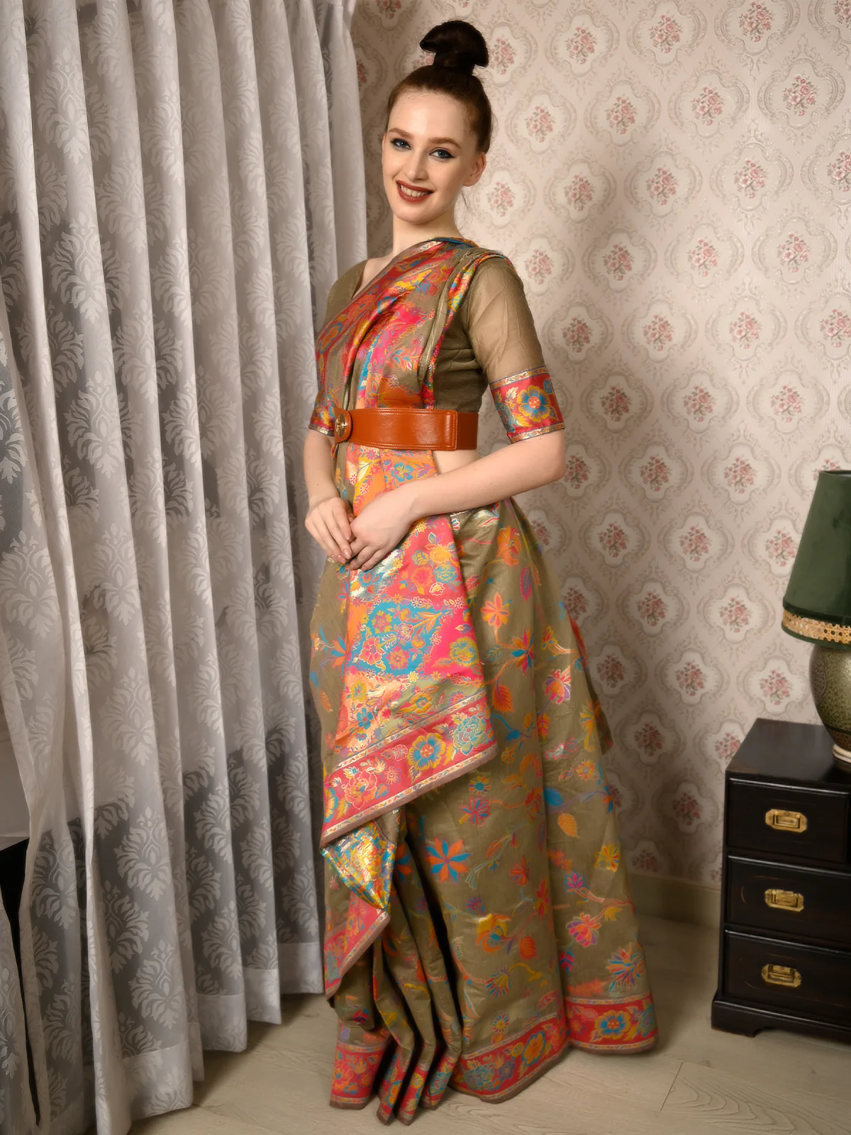Odette Women Festive Brown Silk Blend Woven Saree With Unstitched Blouse - Image 2