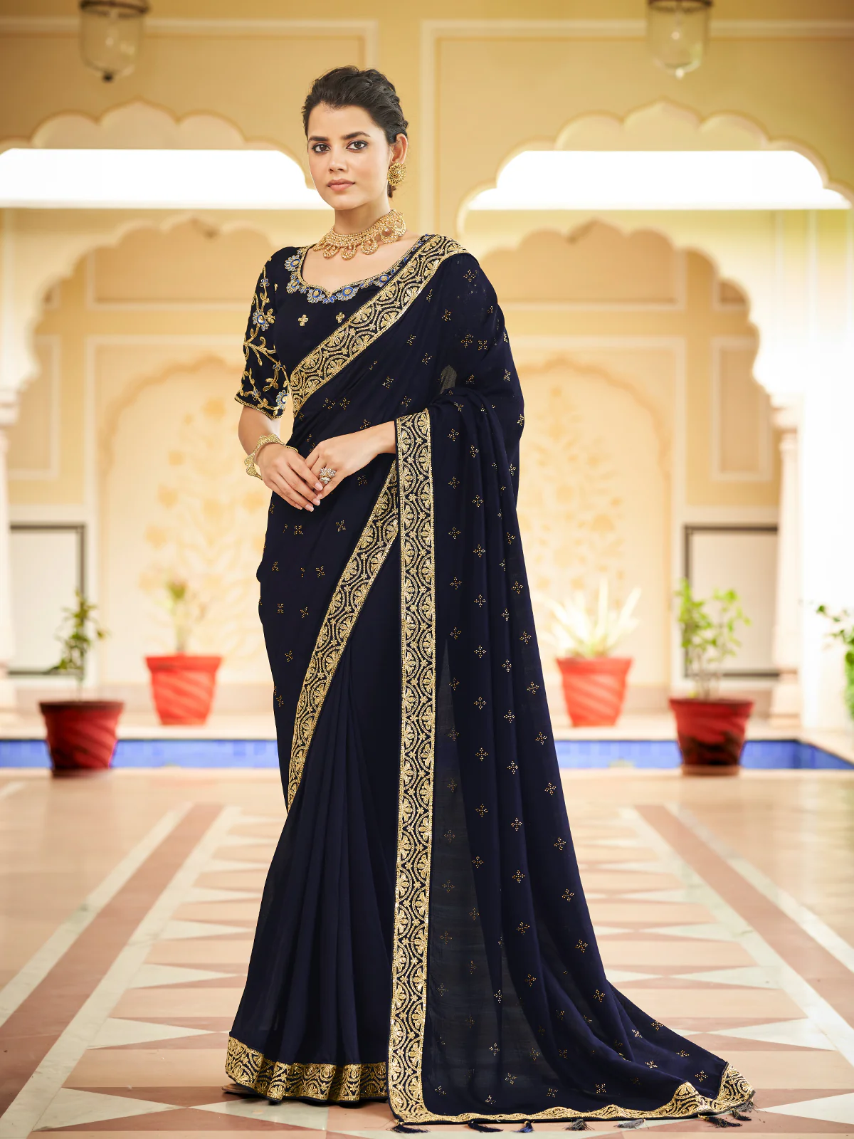 Odette Women Dark Blue Saree With Unstitched Blouse - Image 2