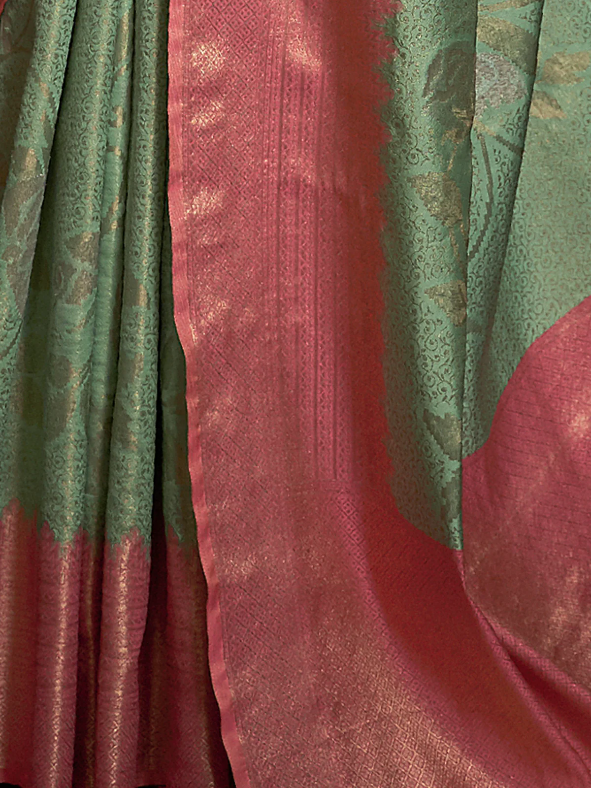 Odette Women Festive Green Silk Blend Woven Saree With Unstitched Blouse - Image 3