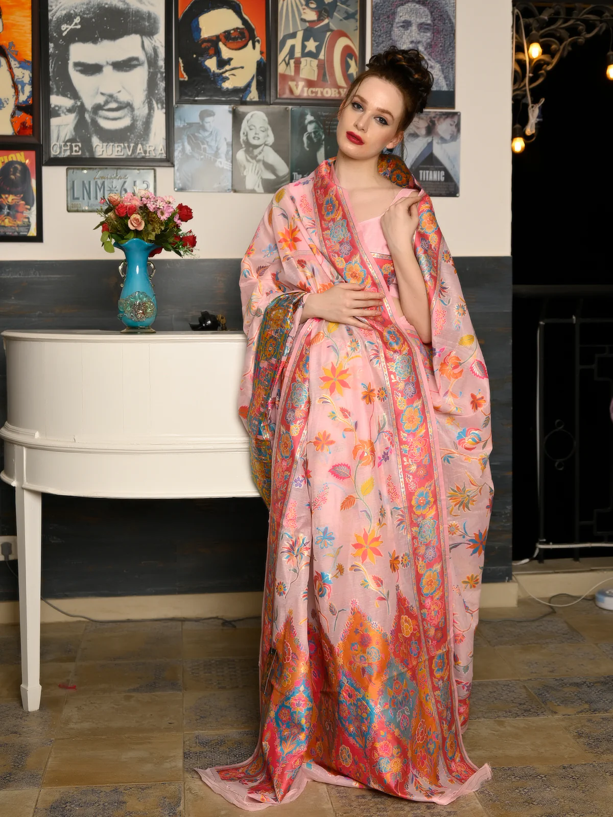 Odette Women Festive Peach Silk Blend Woven Saree With Unstitched Blouse - Image 2