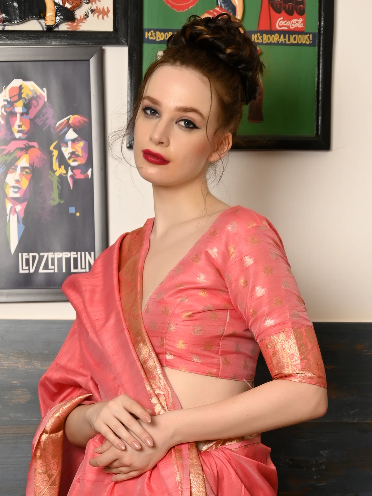 Odette Women Festive Pink Silk Blend Woven Saree With Unstitched Blouse - Image 3