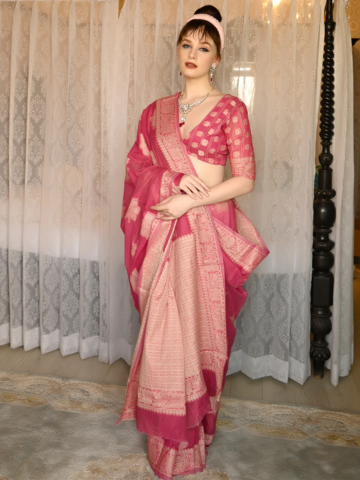 Odette Women Festive Pink Silk Blend Woven Saree With Unstitched Blouse - Image 2