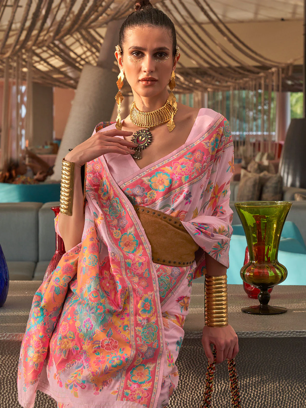 Odette Women Festive Pink Silk Blend Woven Saree With Unstitched Blouse - Image 2