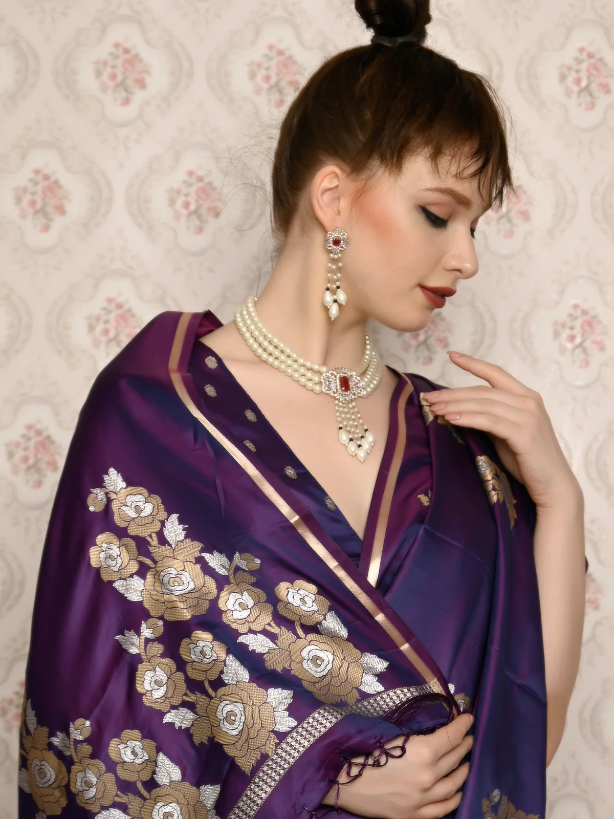 Odette Women Festive Purple Satin Printed Saree With Unstitched Blouse - Image 3