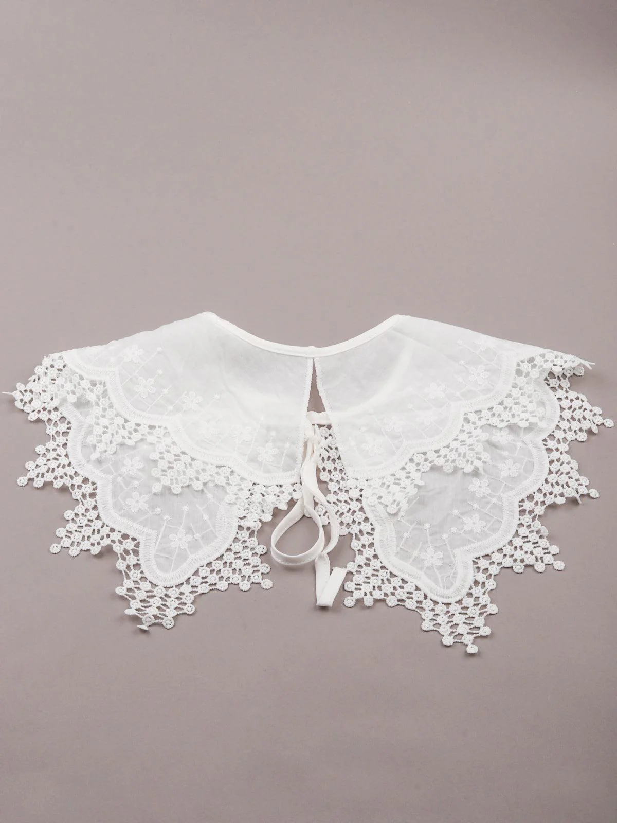 Odette Women Gorgeous White Laced Collar - Image 5