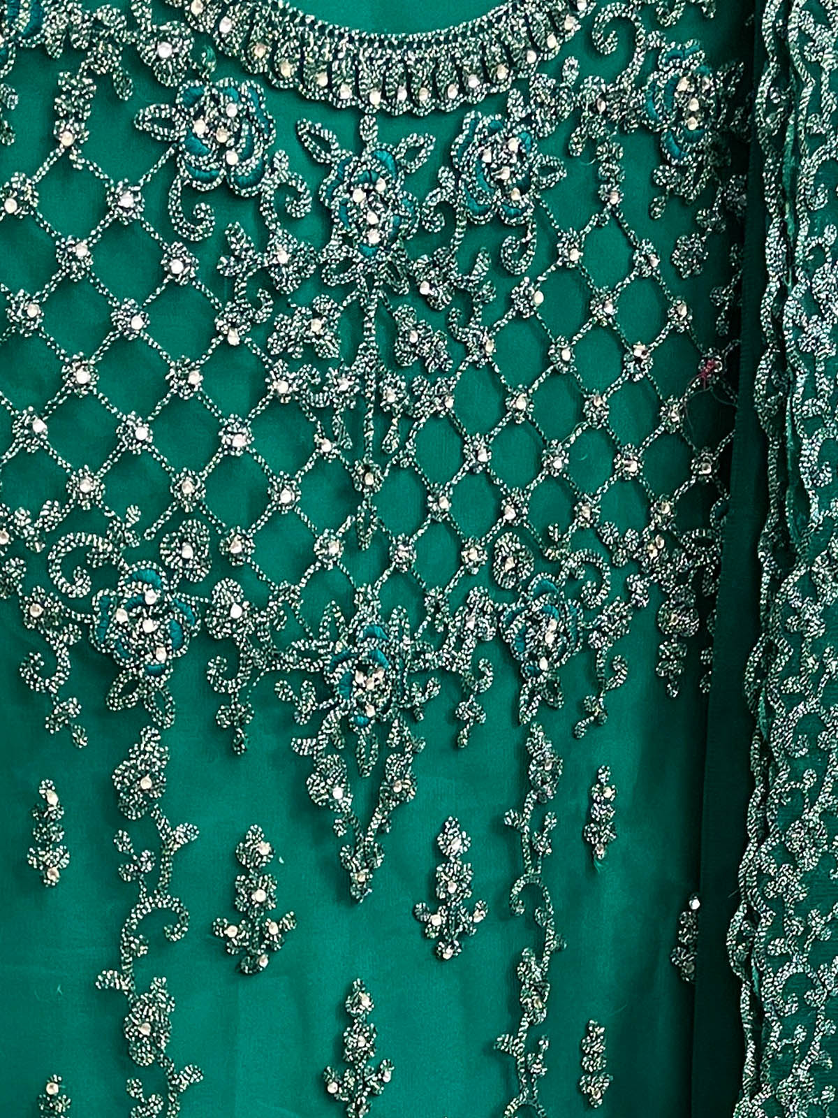 Odette Women Green Embroidered Georgette Semi Stitched Palazo Suit - Image 3