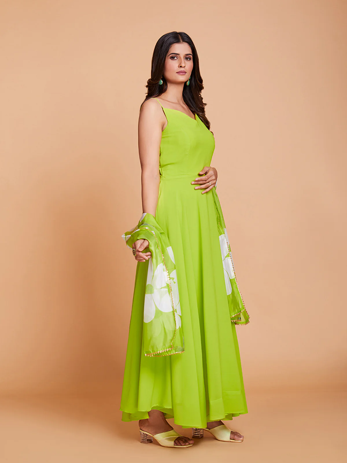 Odette Women Green Faux Georgette Solid Stitched Gown - Image 3