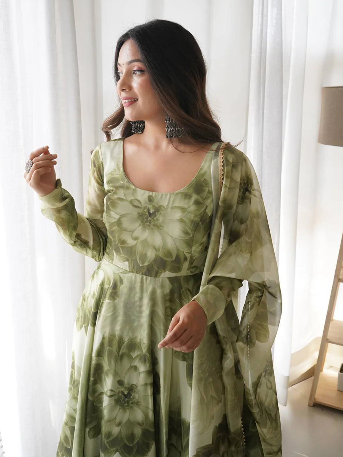 Odette Women Green Organza Printed Stitched Kurta With Dupatta - Image 6
