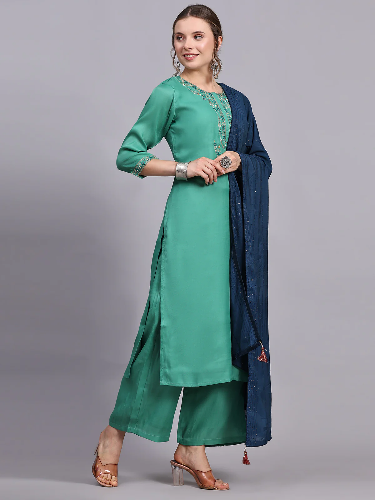 Odette Women Green Viscose Embroidered Stitched Kurta Set - Image 2