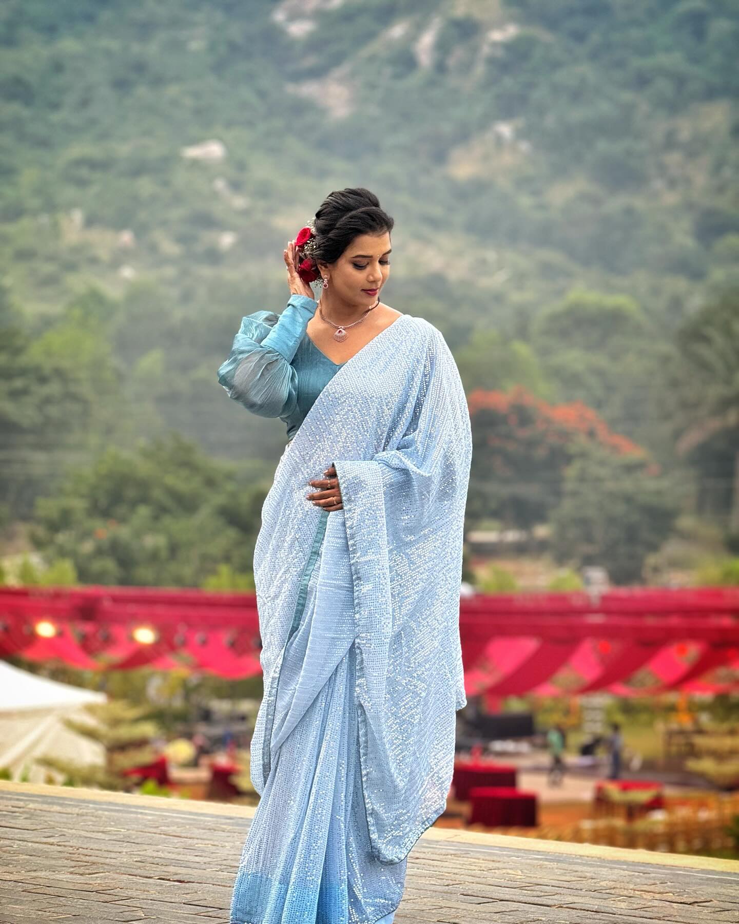 Odette Women Blue Sequin Georgette Saree With Unstitched Blouse - Image 4