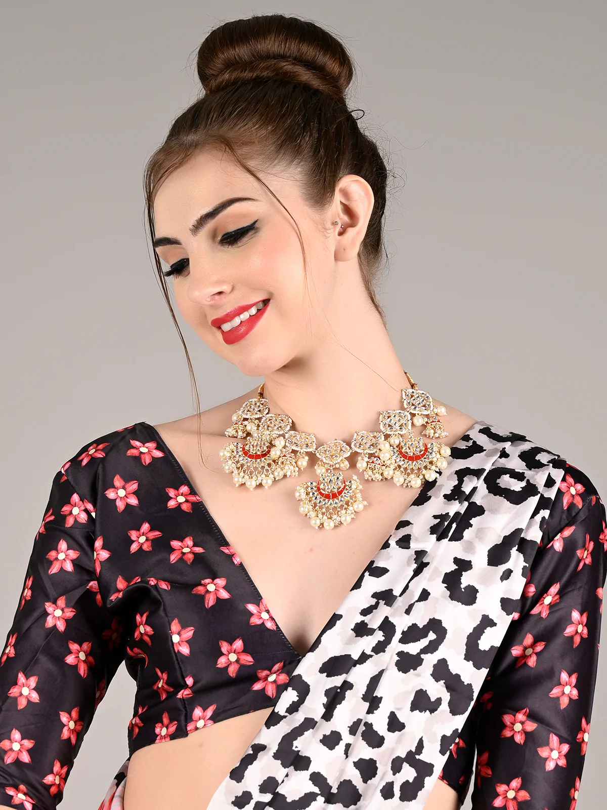 Odette Women Gold Metal Jewellery Set - Image 2