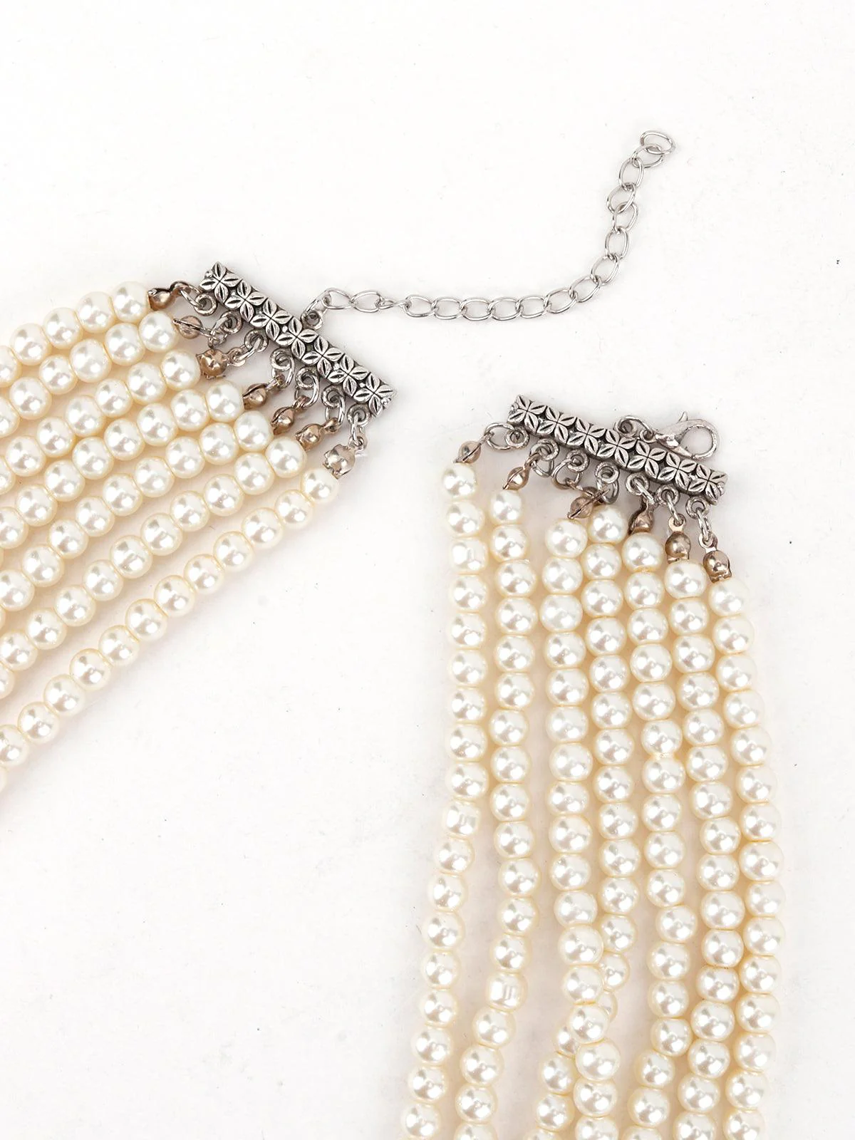 Odette Women Layering White And Royal Blue Pearl Queen Look Necklace - Image 4