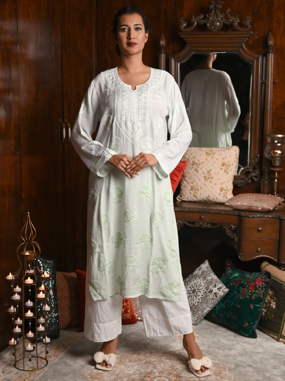 Odette Women Light Green Cotton Viscose Chikankari Embroidered Stitched Kurta - Image 3