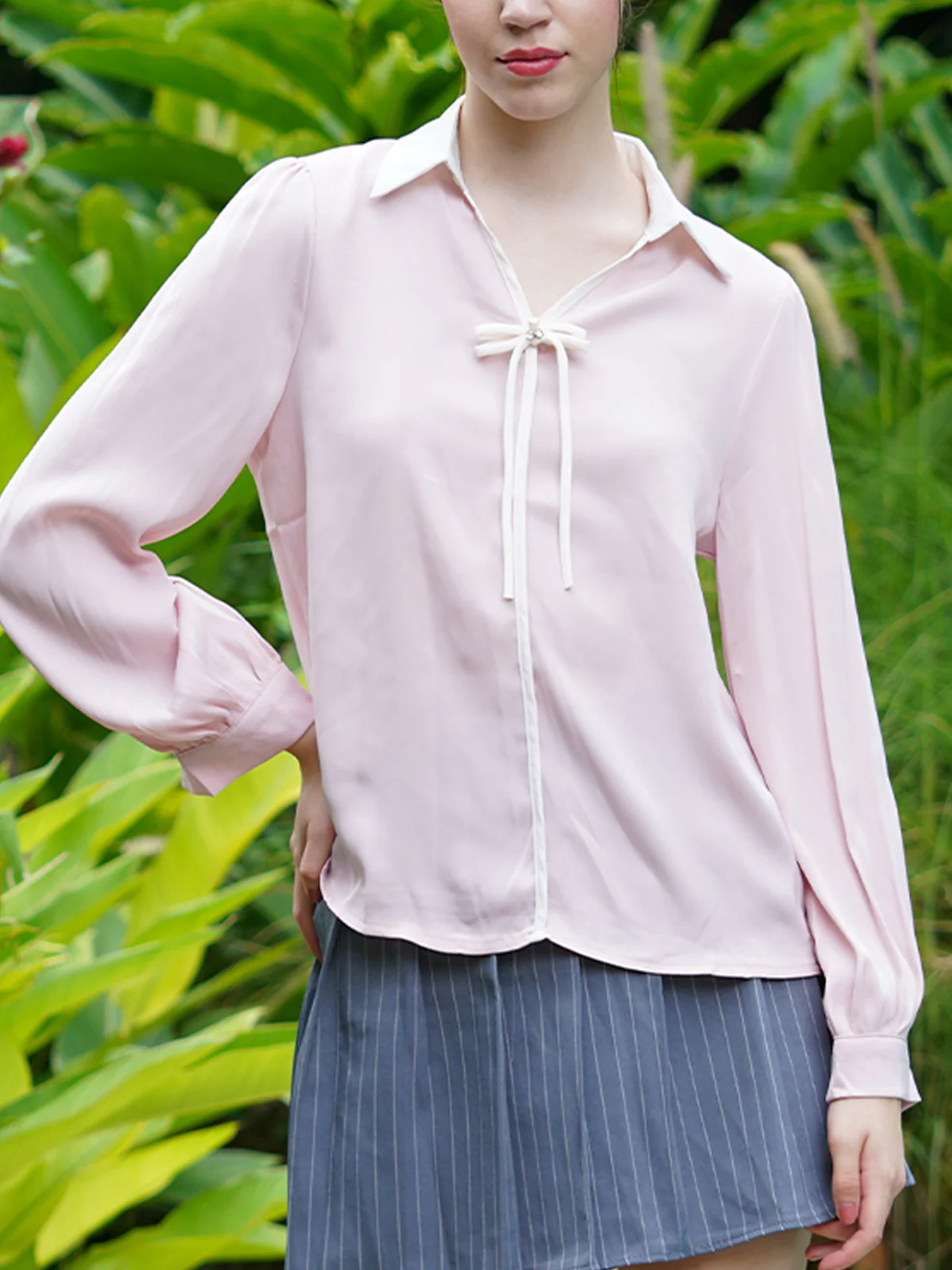 Odette Women Light Pink Satin Formal Stitched Shirt With Bow - Image 5