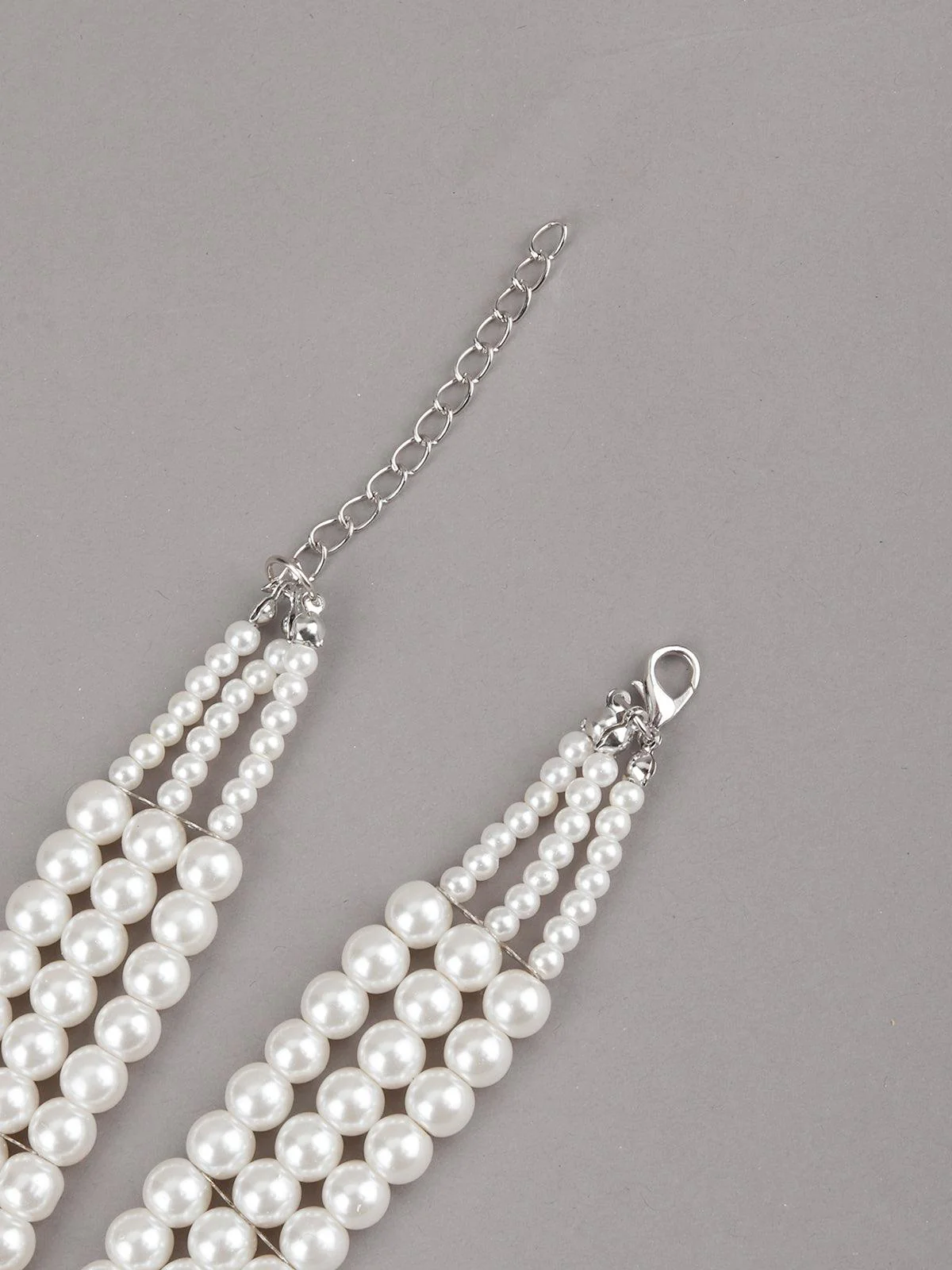 Odette Women Lovely Pearl Choker Neckpiece - Image 4