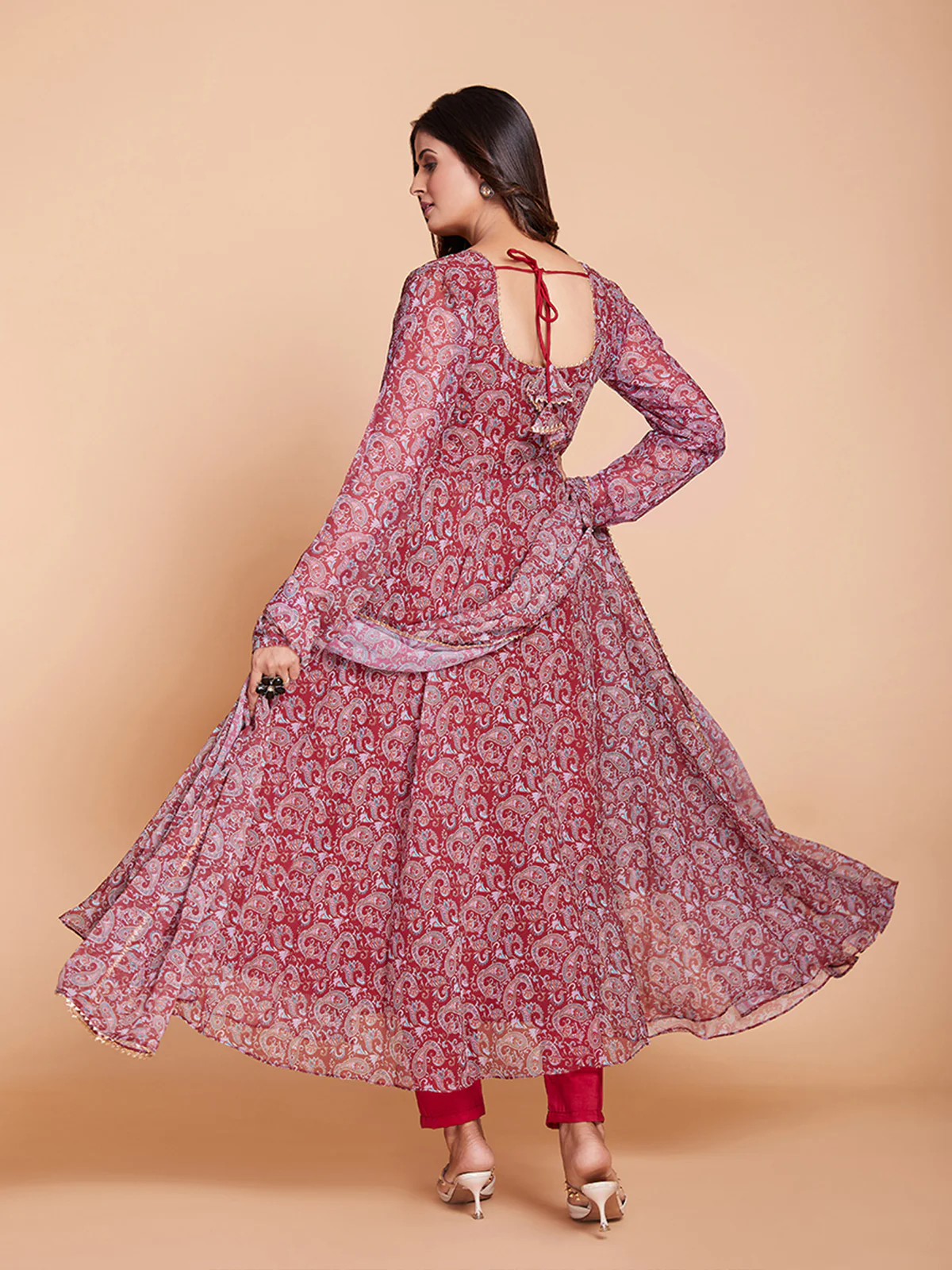 Odette Women Maroon Faux Georgette Printed Stitched Kurta Set - Image 4