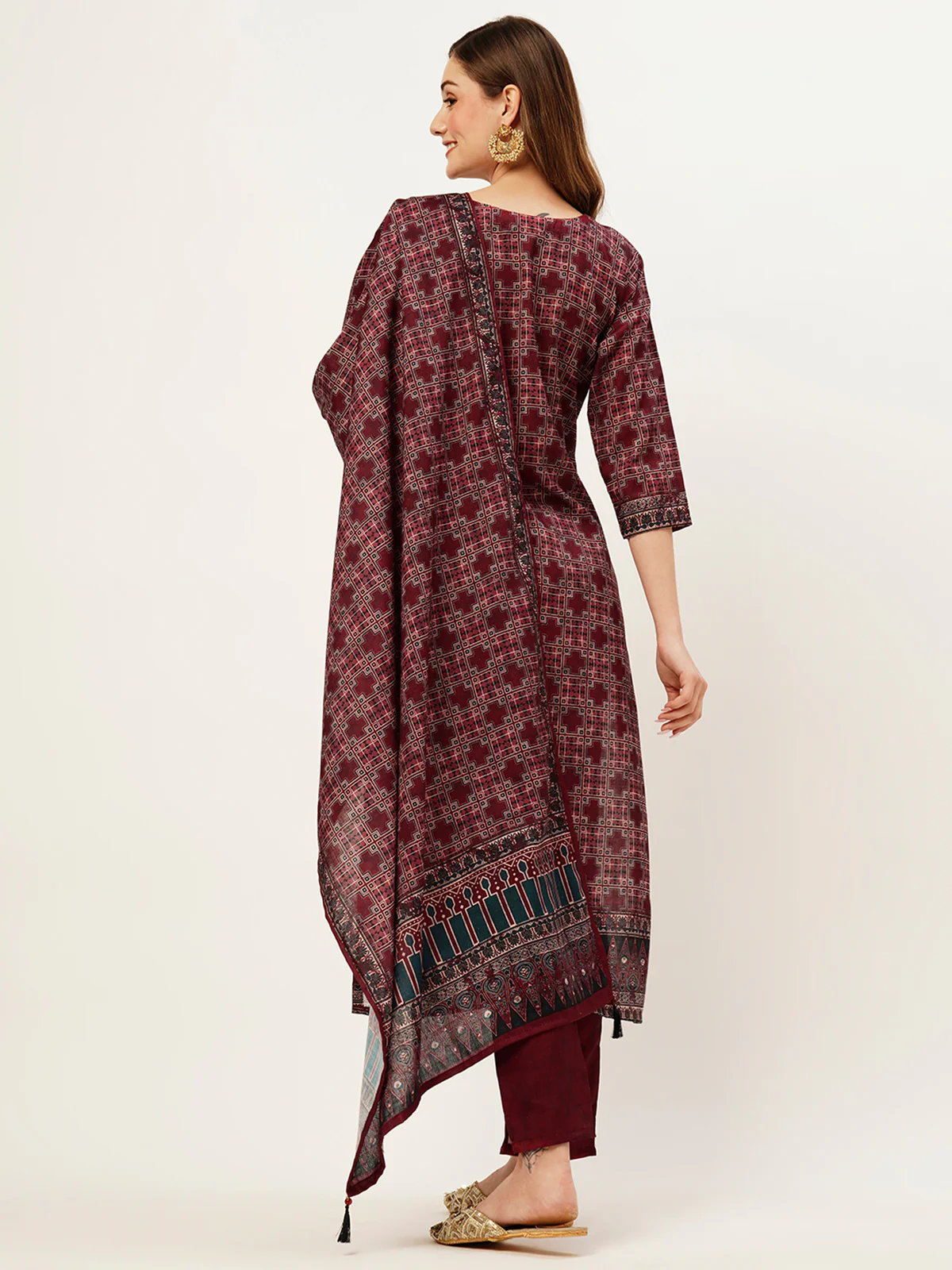 Odette Women Maroon Printed Linen Stitched Kurta Set - Image 4