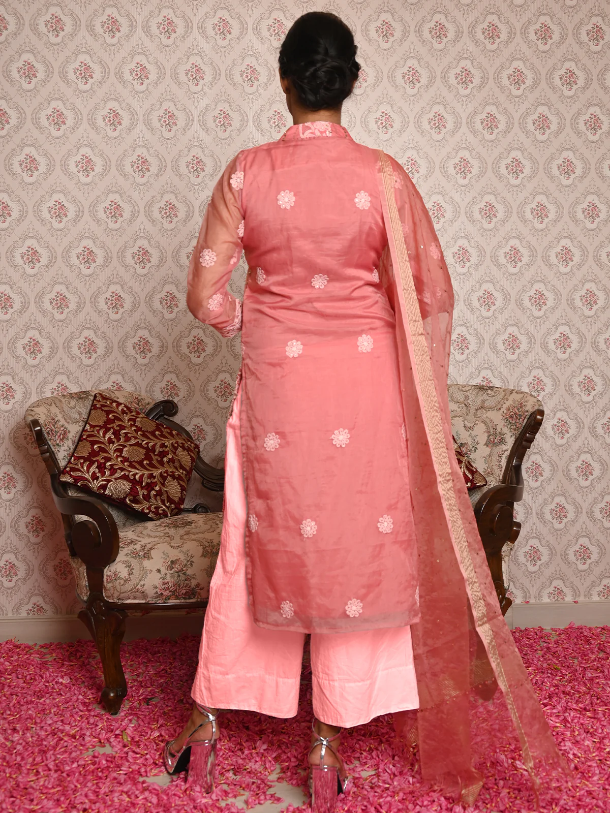Odette Women Mauve Organza Chikankari Mukaish Work Embroidered Stitched Kurta With Dupatta - Image 3