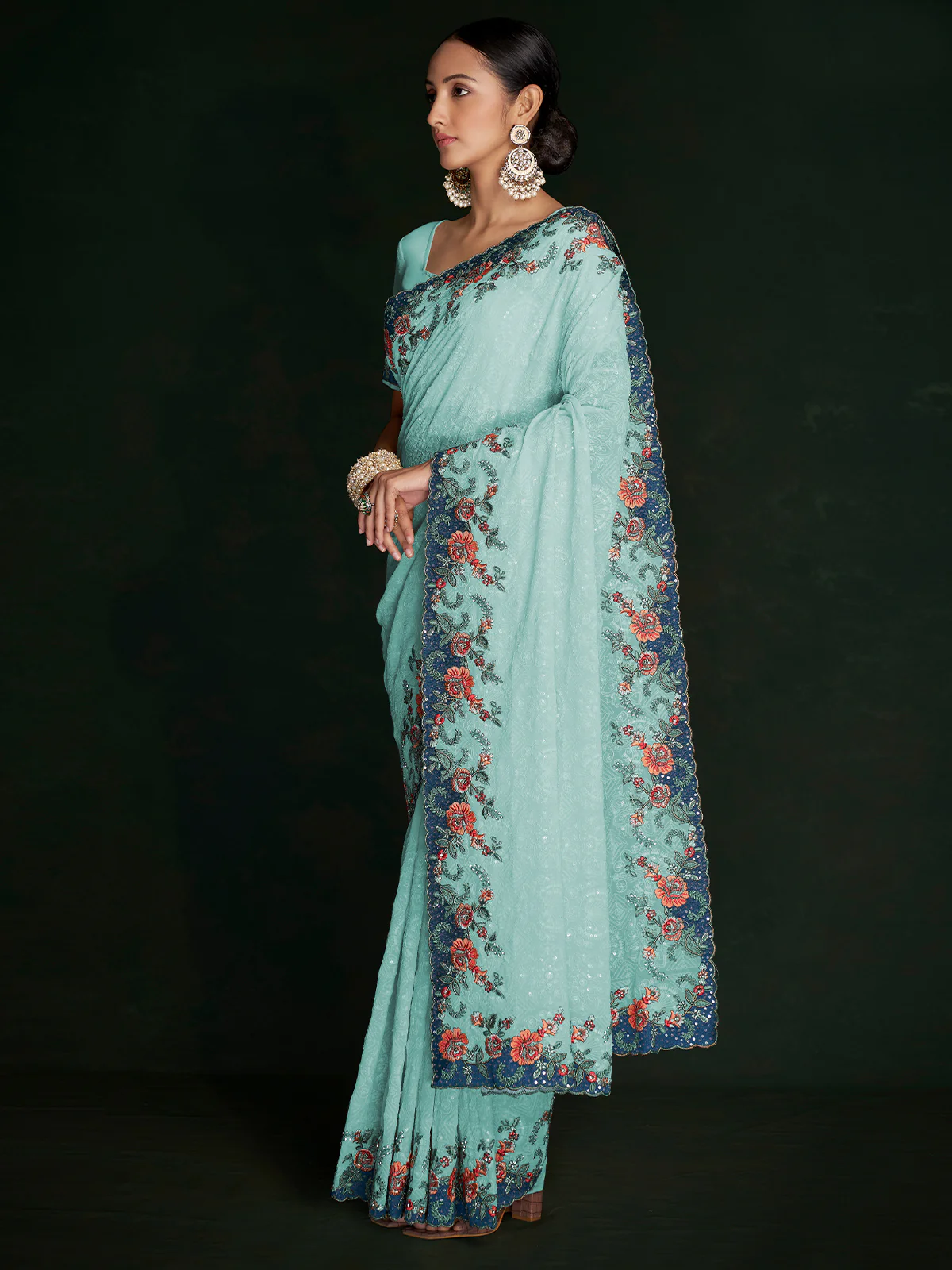 Odette Women Modren Blue Georgette Embroidered Saree With Unstitched Blouse - Image 3