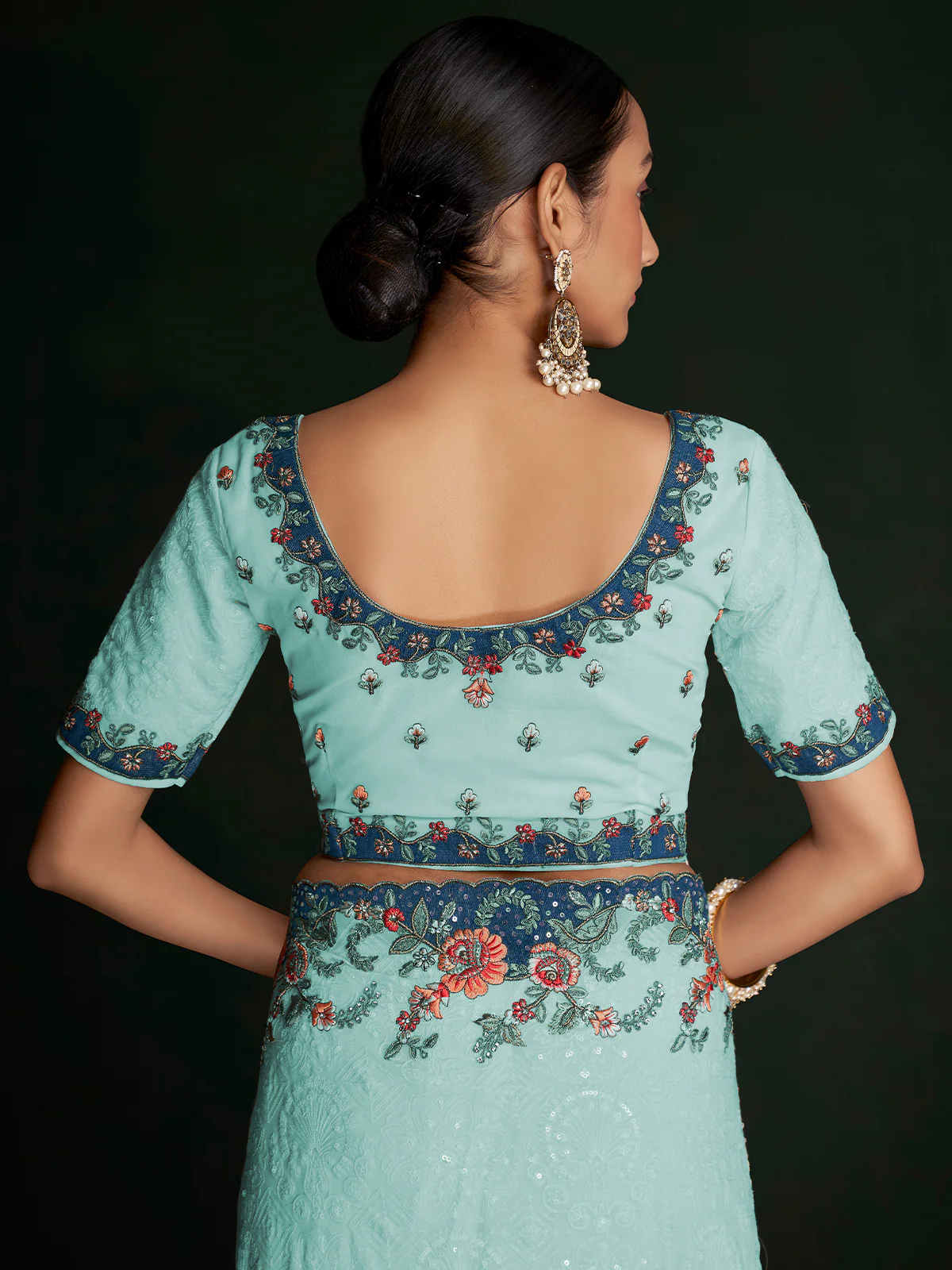 Odette Women Modren Blue Georgette Embroidered Saree With Unstitched Blouse - Image 5