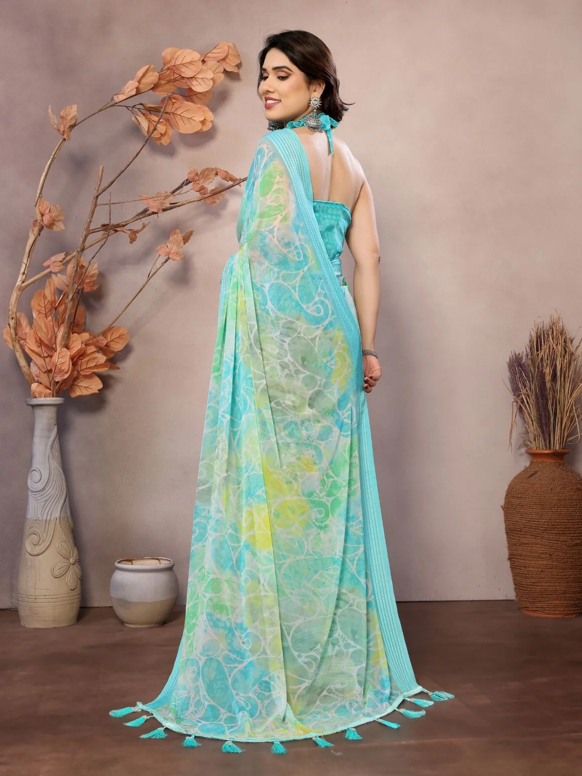 Odette Aqua Blue Georgette Printed Saree For Women - Image 3