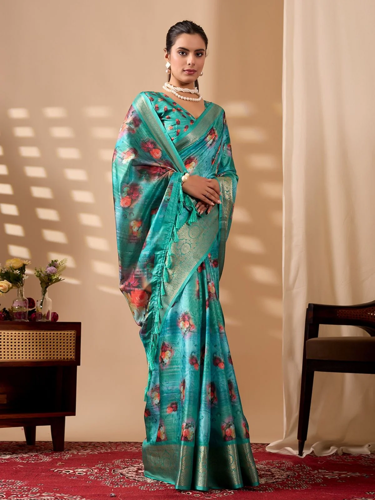 Odette Aqua Blue Silk Blend Printed Saree For Women - Image 2