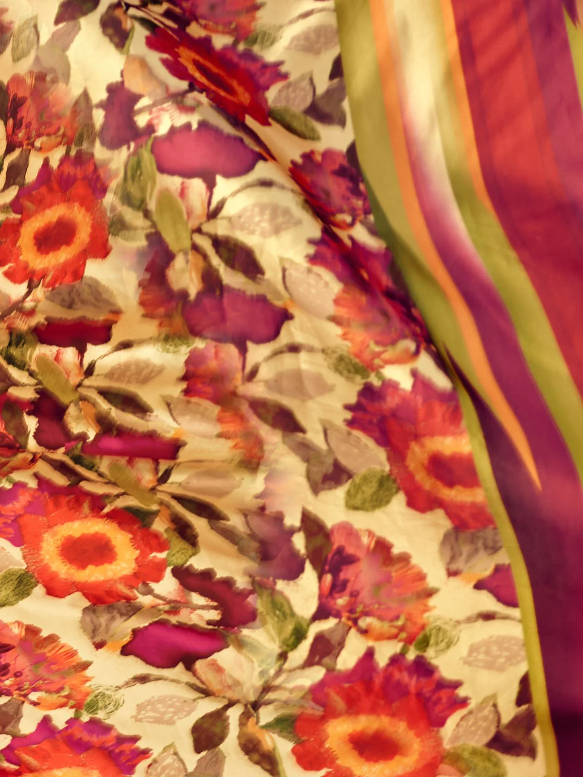 Odette Beige And Rust Satin Printed Saree With Unstitched Blouse For Women - Image 4
