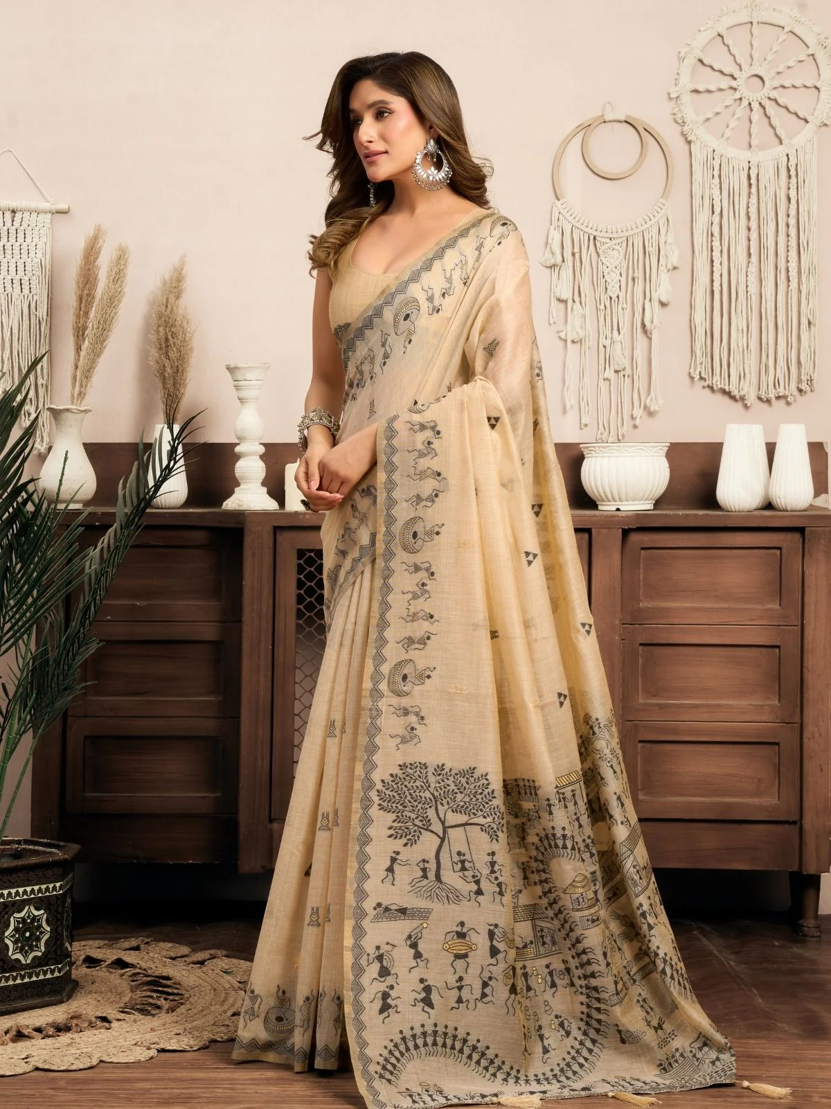 Odette Beige Cotton Blend Printed Saree For Women - Image 2