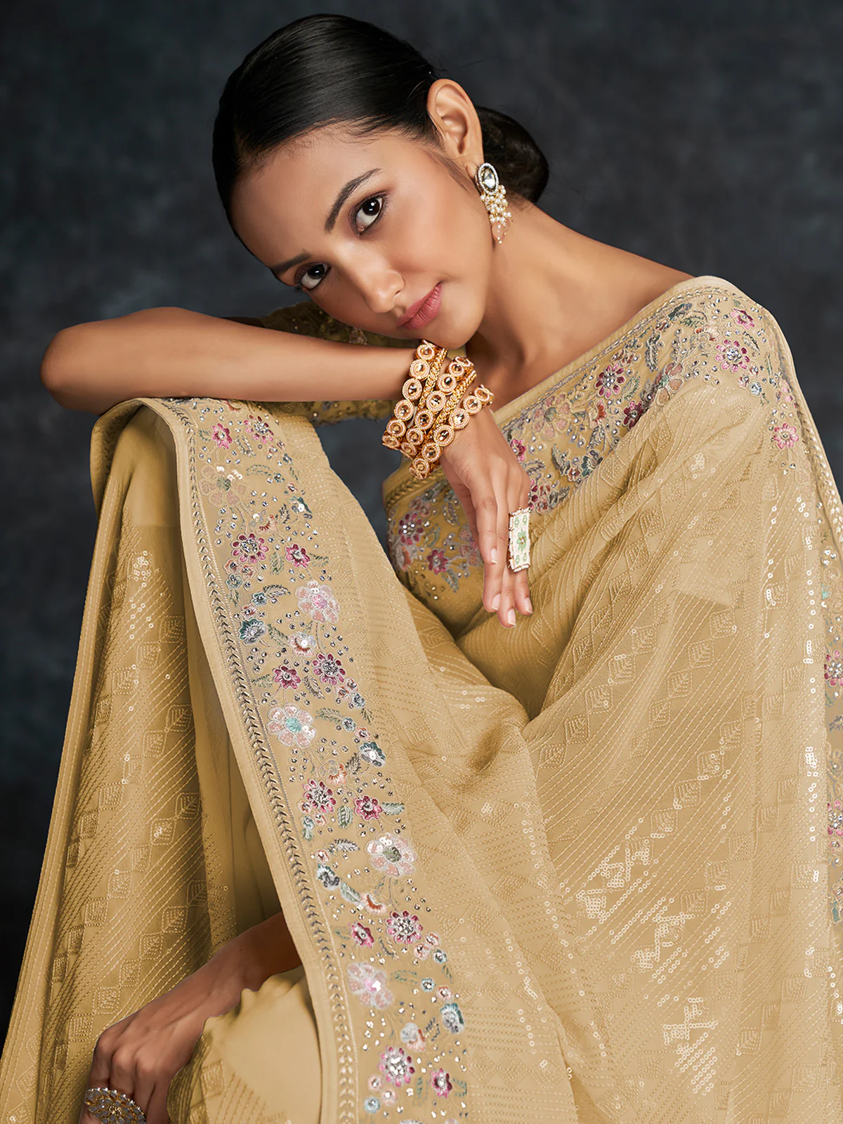 Odette Beige Embroidered Georgette Saree With Unstitched Blouse For Women - Image 5