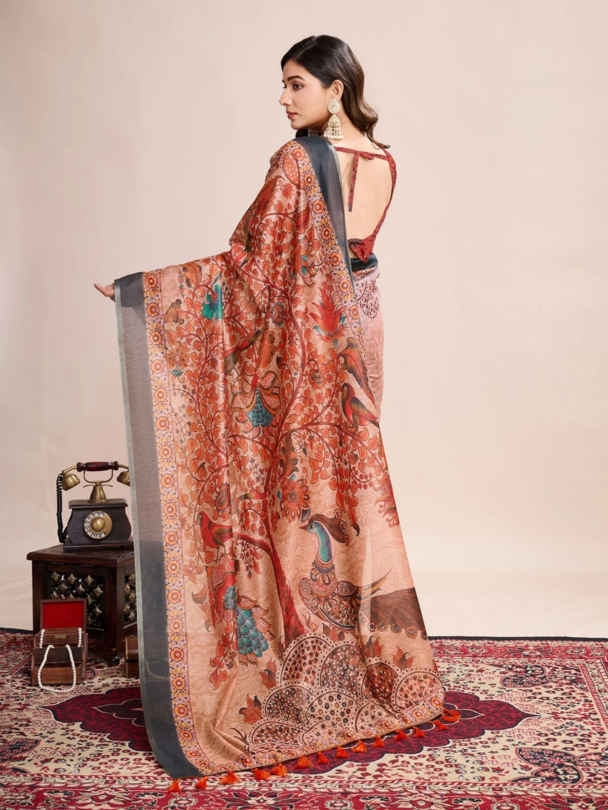 Odette Beige Linen Printed Saree With Unstitched Blouse For Women - Image 2