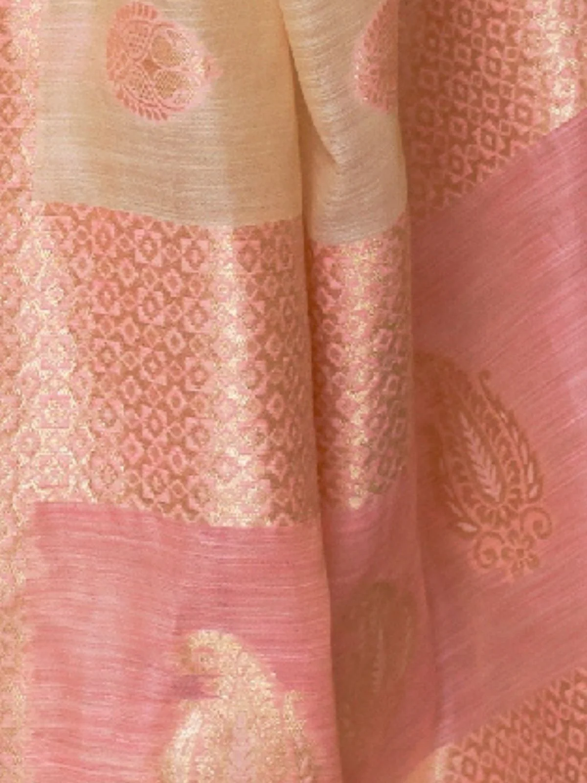 Odette Beige Linen Woven Saree With Unstitched Blouse for Women - Image 3