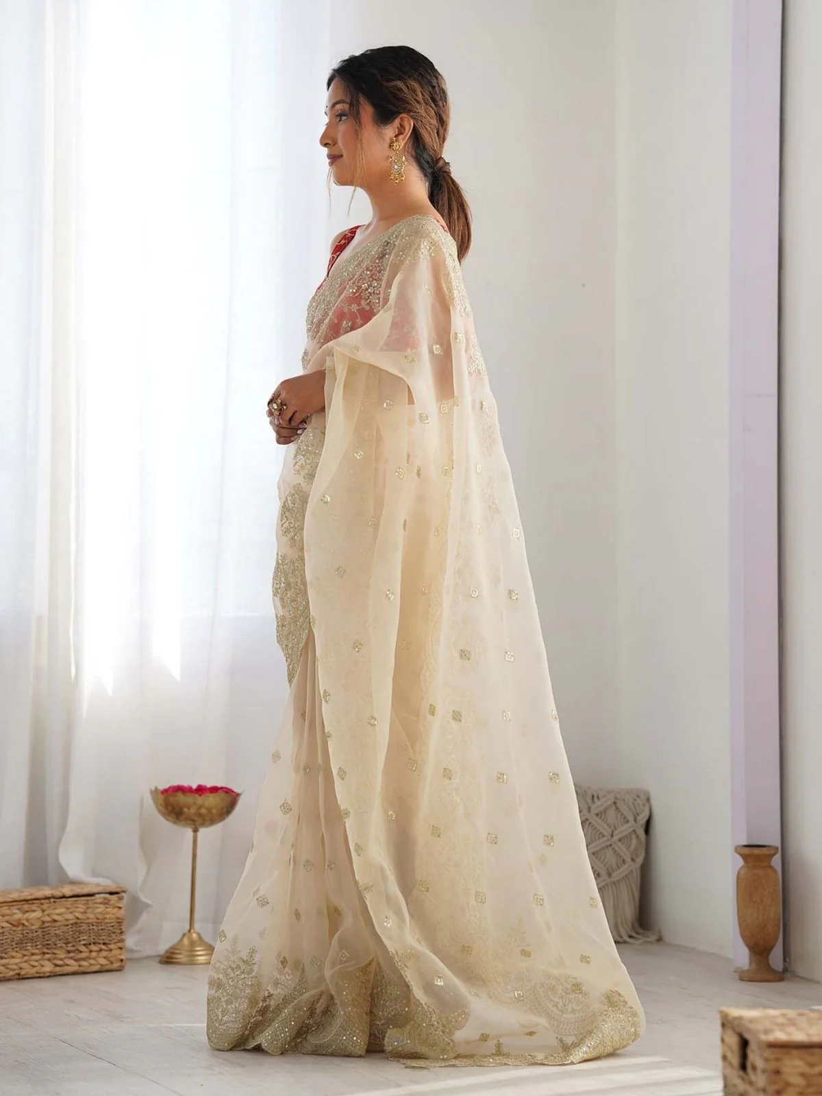 Odette Beige Organza Embellished Solid Saree For Women - Image 3