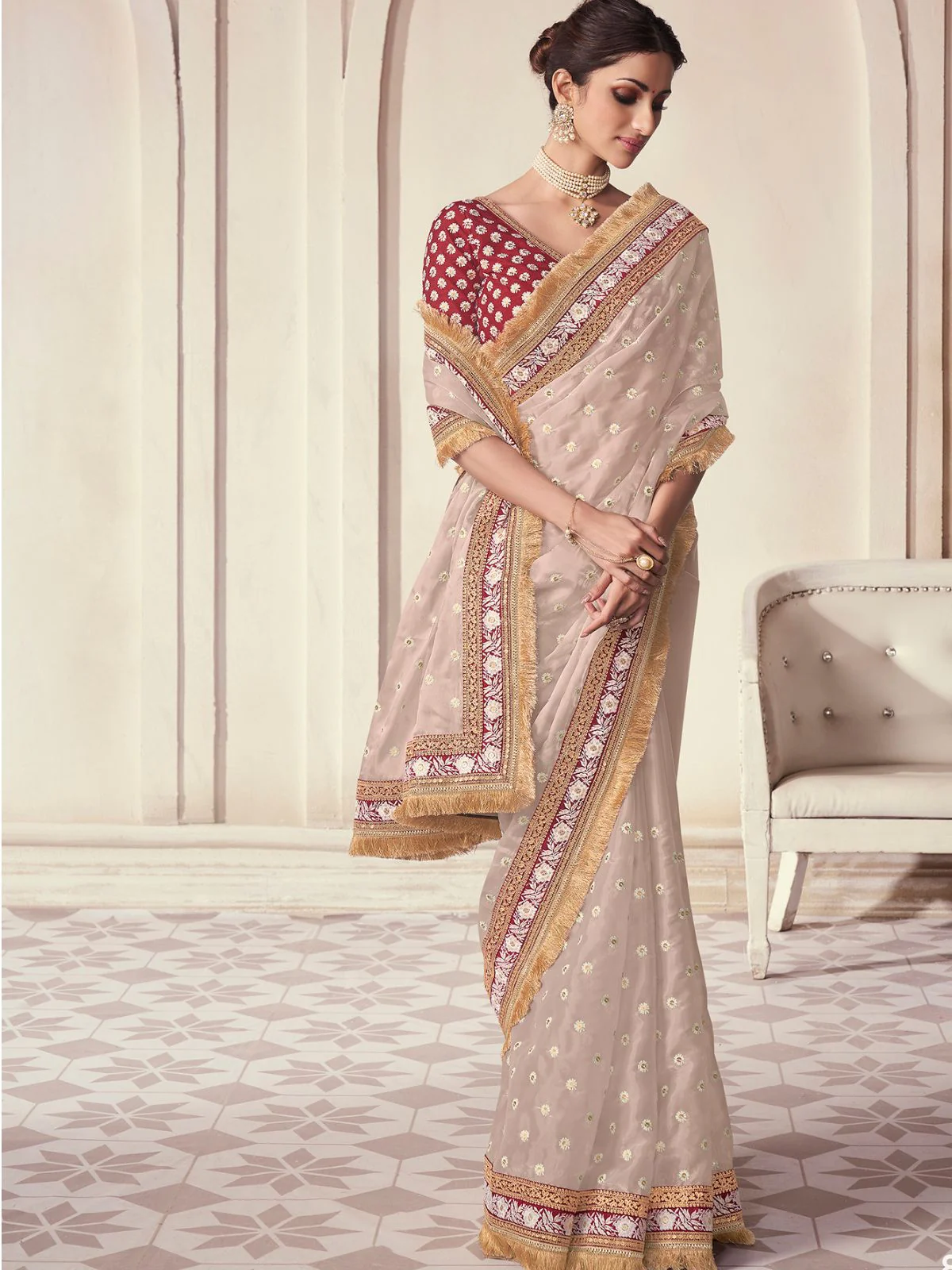 Odette Beige Organza Embroidered Saree With Unstitched Blouse For Women - Image 2