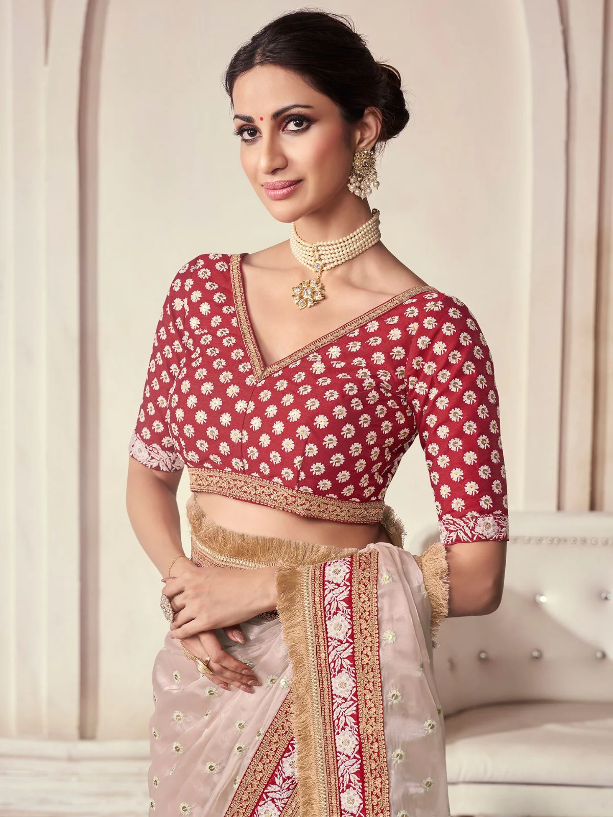 Odette Beige Organza Embroidered Saree With Unstitched Blouse For Women - Image 7