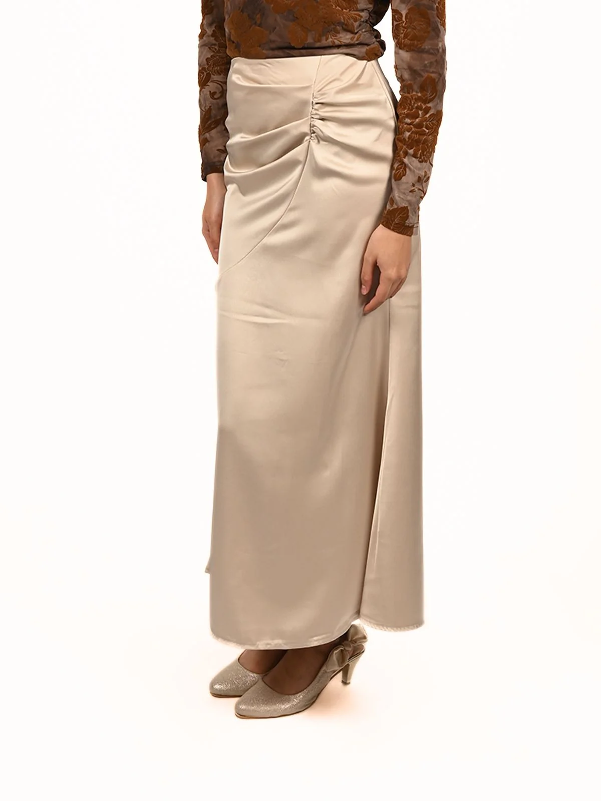Odette Beige Satin Fit And Flared Skirt For Women - Image 2