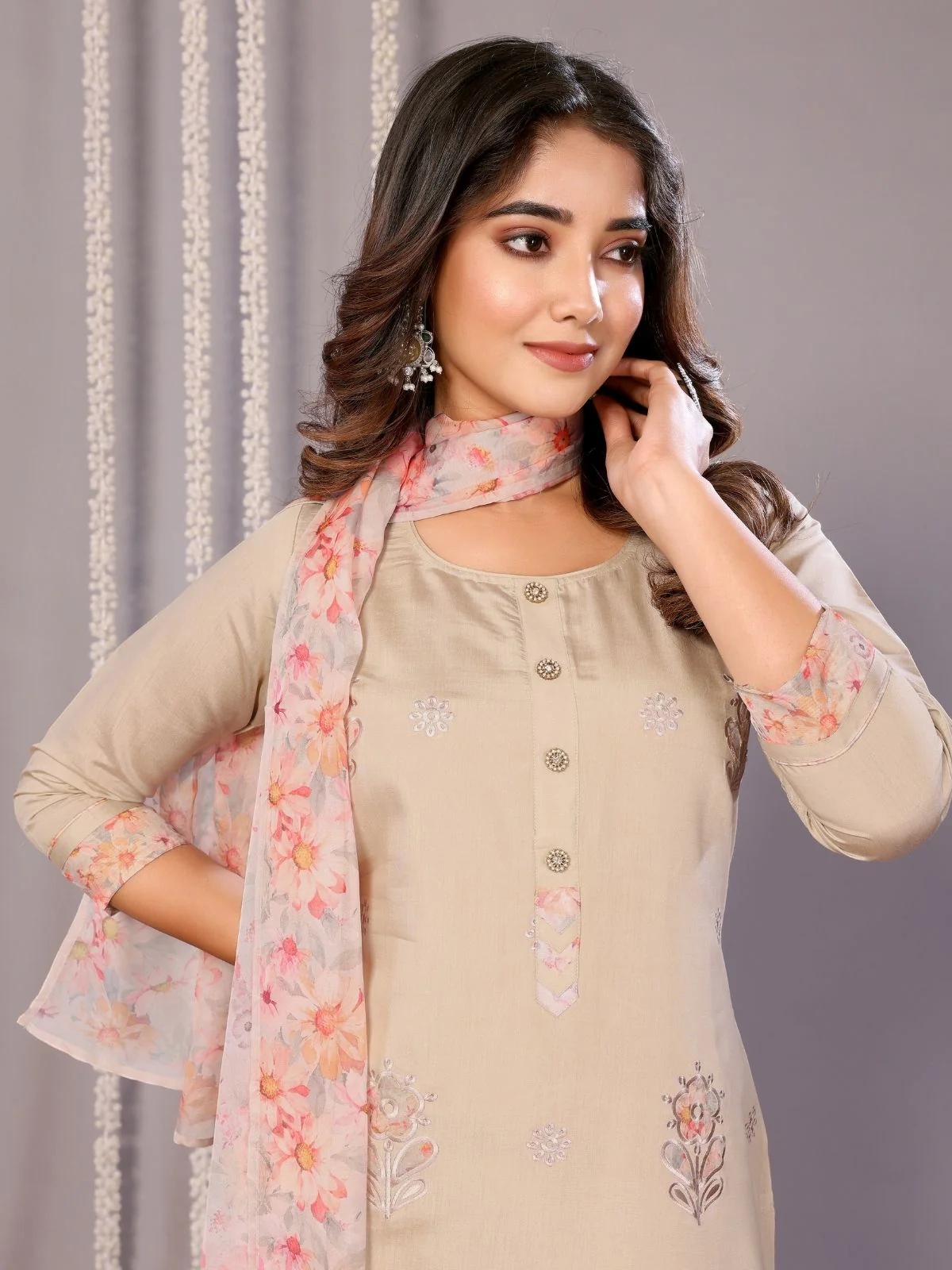Odette Beige Silk Blend Embroidered Stiched Kurta Set For Women - Image 4