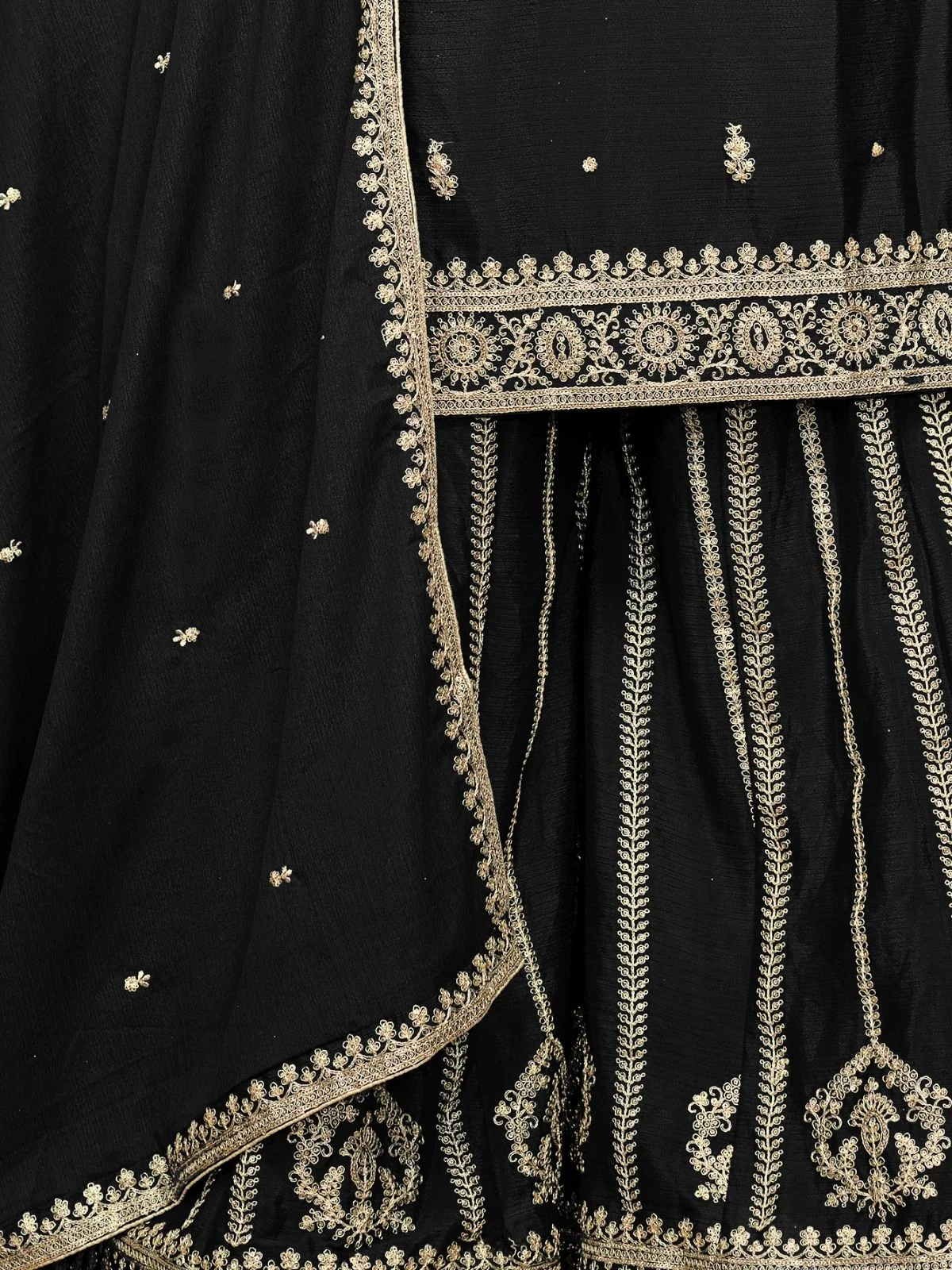 Odette Black Chinon Embroidered Semi-Stiched Kurta Set For Women - Image 5